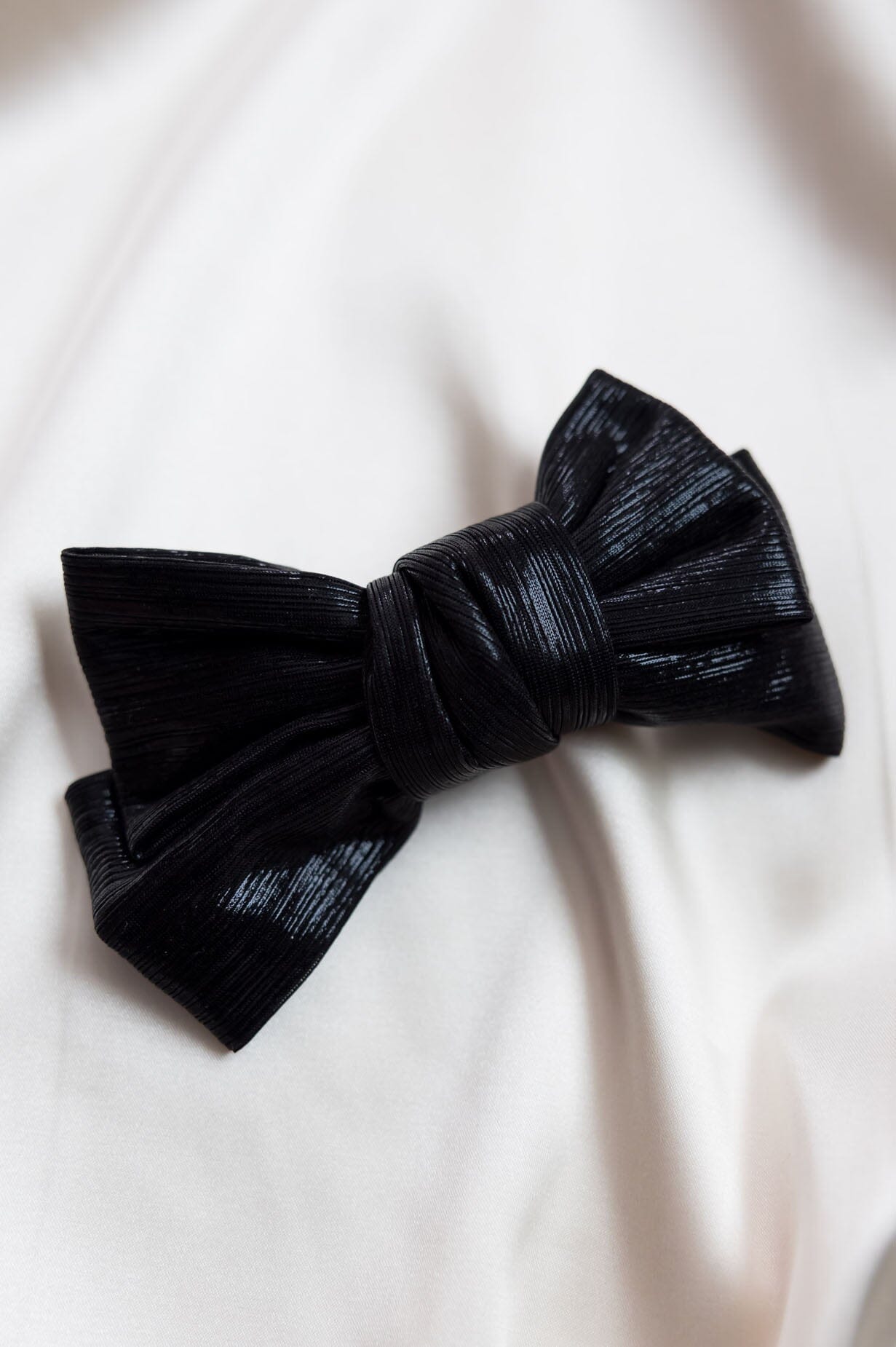 Add A Bit Of Shimmer Hair Bow Accessories & Shoes Leto Accessories