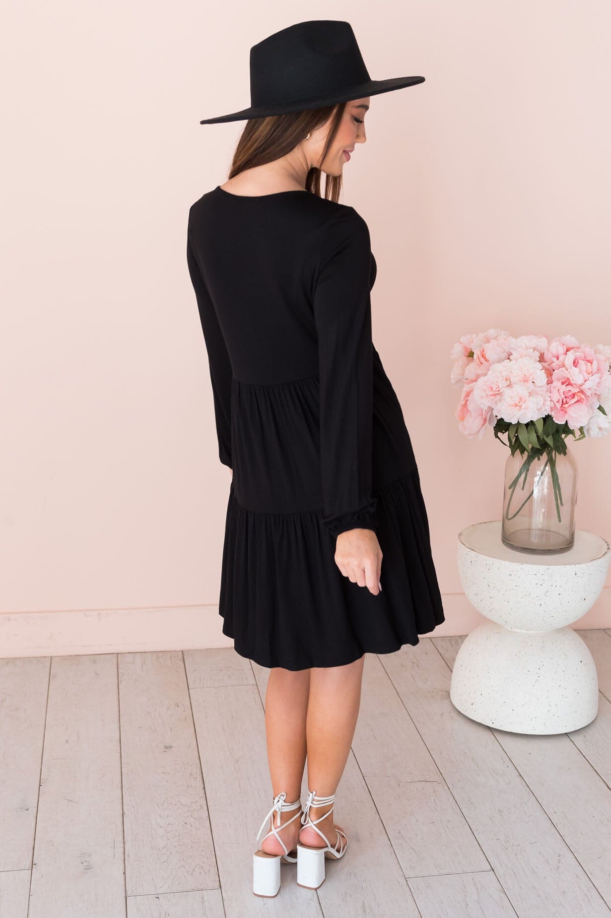 The LaRea NeeSee's Dresses