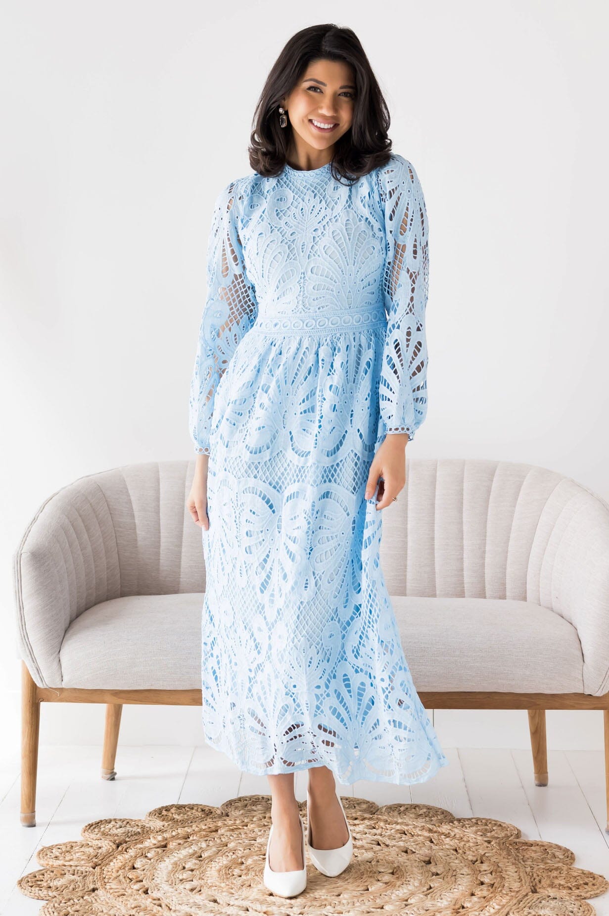 chinese dress ladies Modest Fitted A-Line Lace Wedding Dress with Long Sleeves