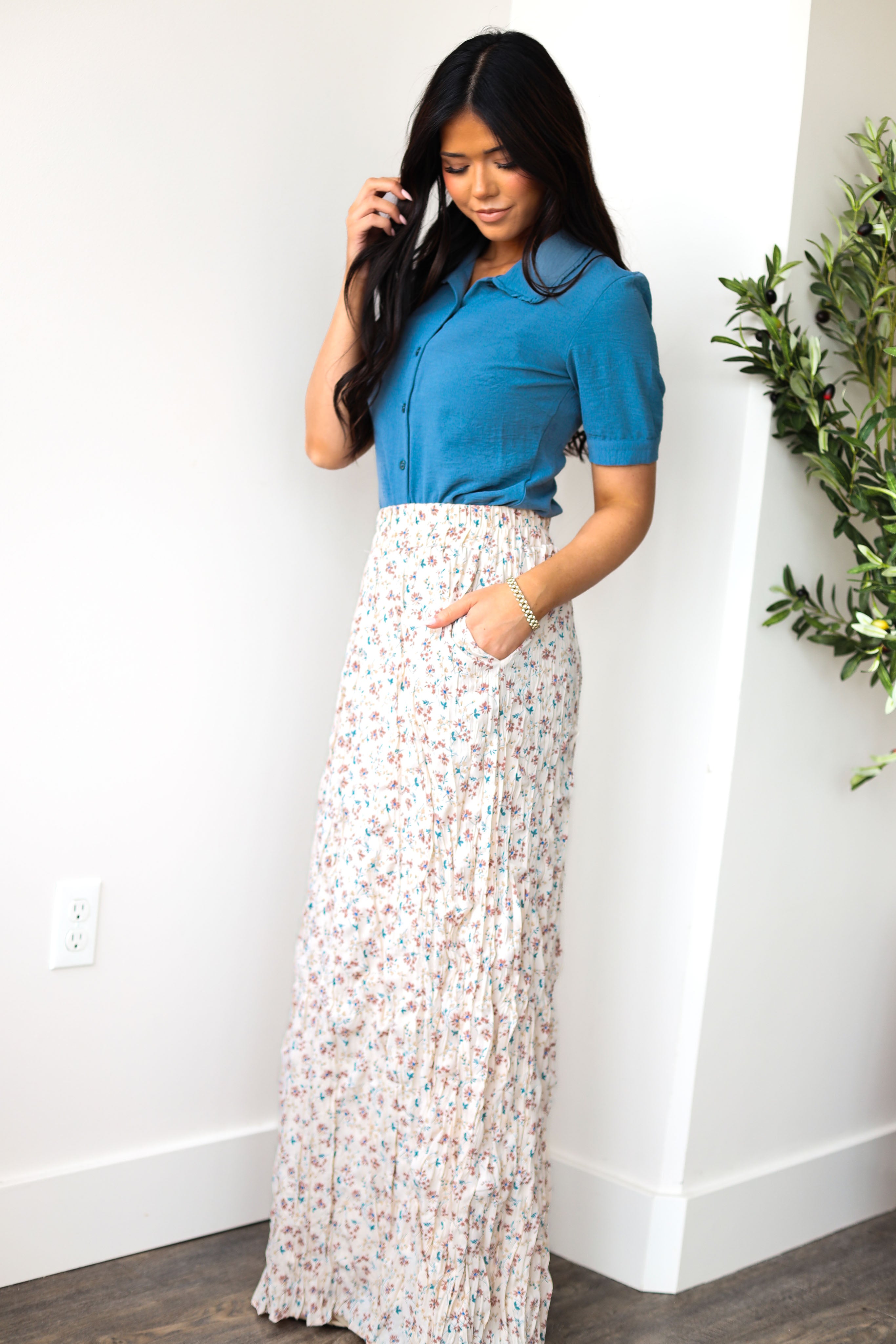 Ruffle Collared Blouse