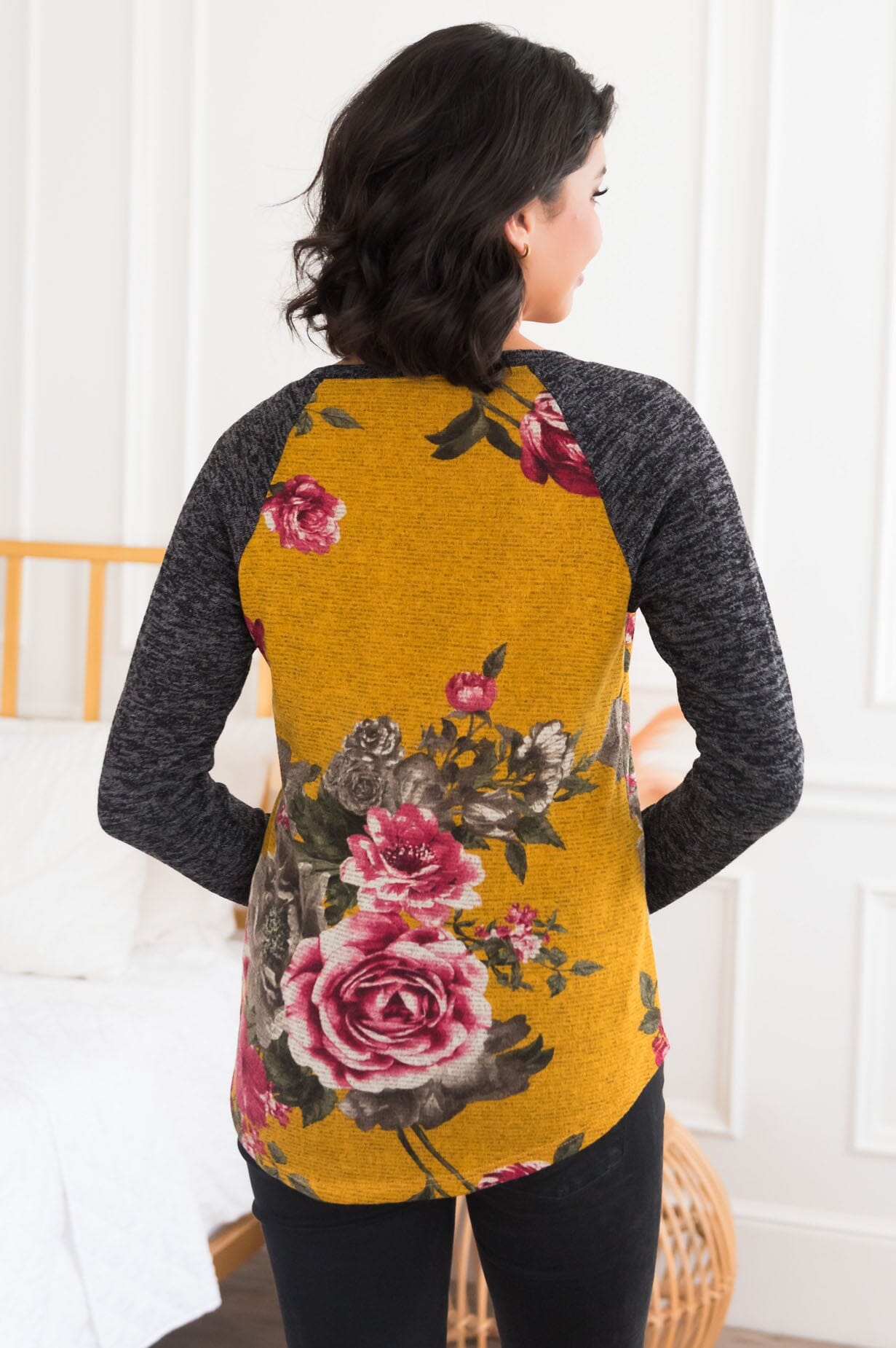 Simplistic Perfection Modest Floral Top NeeSee's Dresses