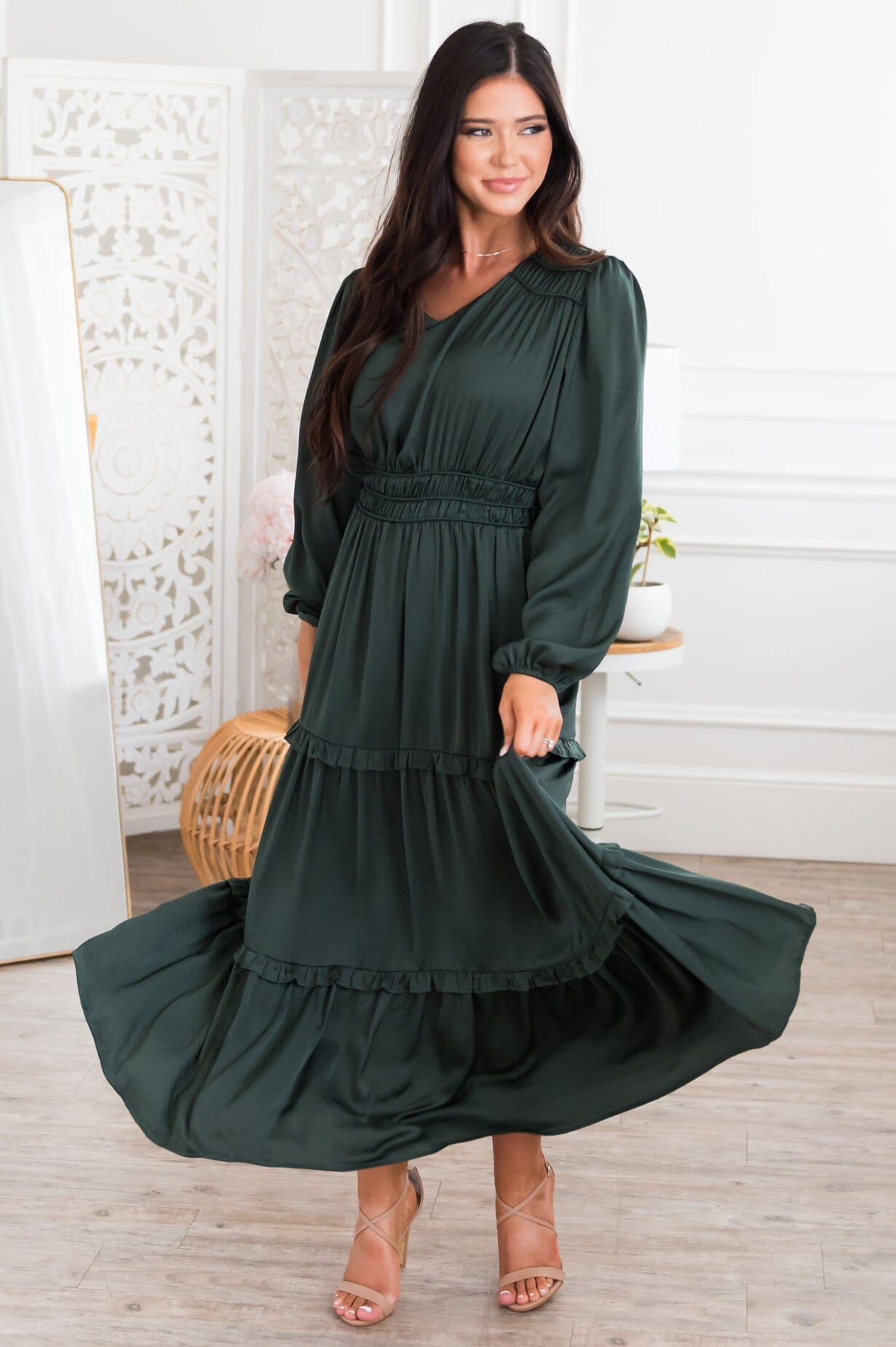 modest green dresses Emerald Green Modest Gown Emerald Green Modest Everyday Dresses Evening Gown  Modest Emerald