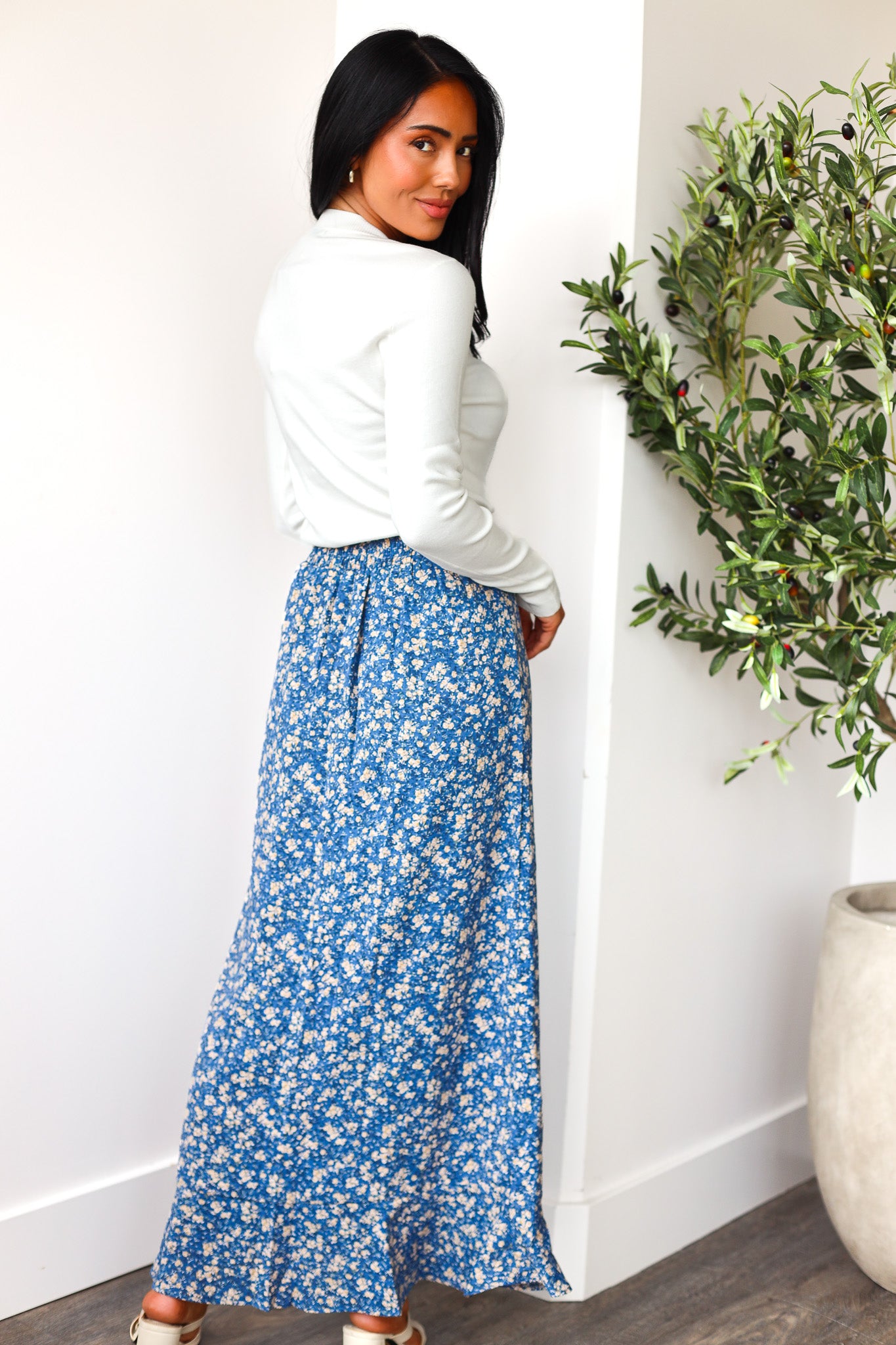 Hope Is Everywhere Scallop Cardigan