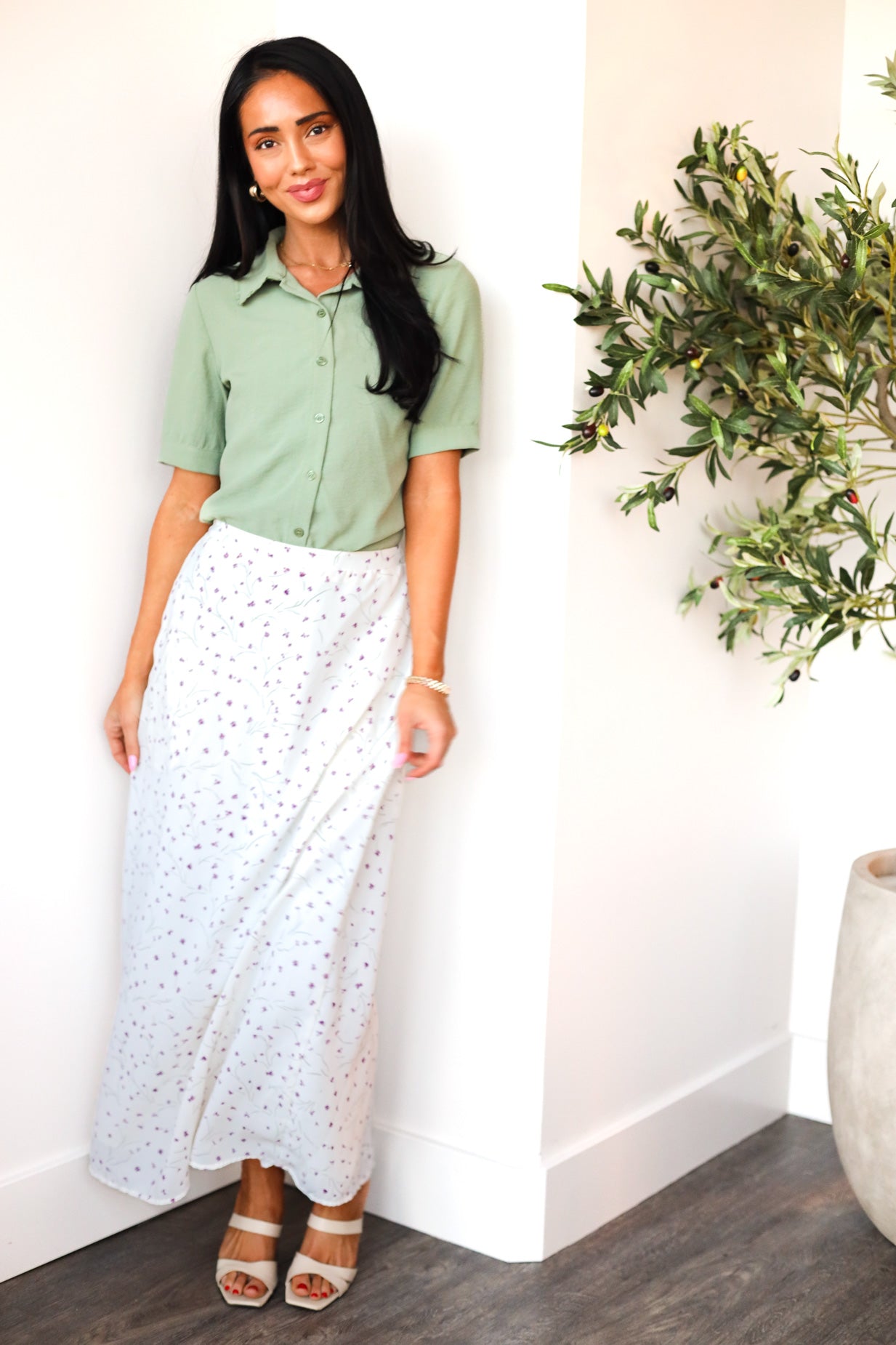 All The Beauty Sheath Skirt