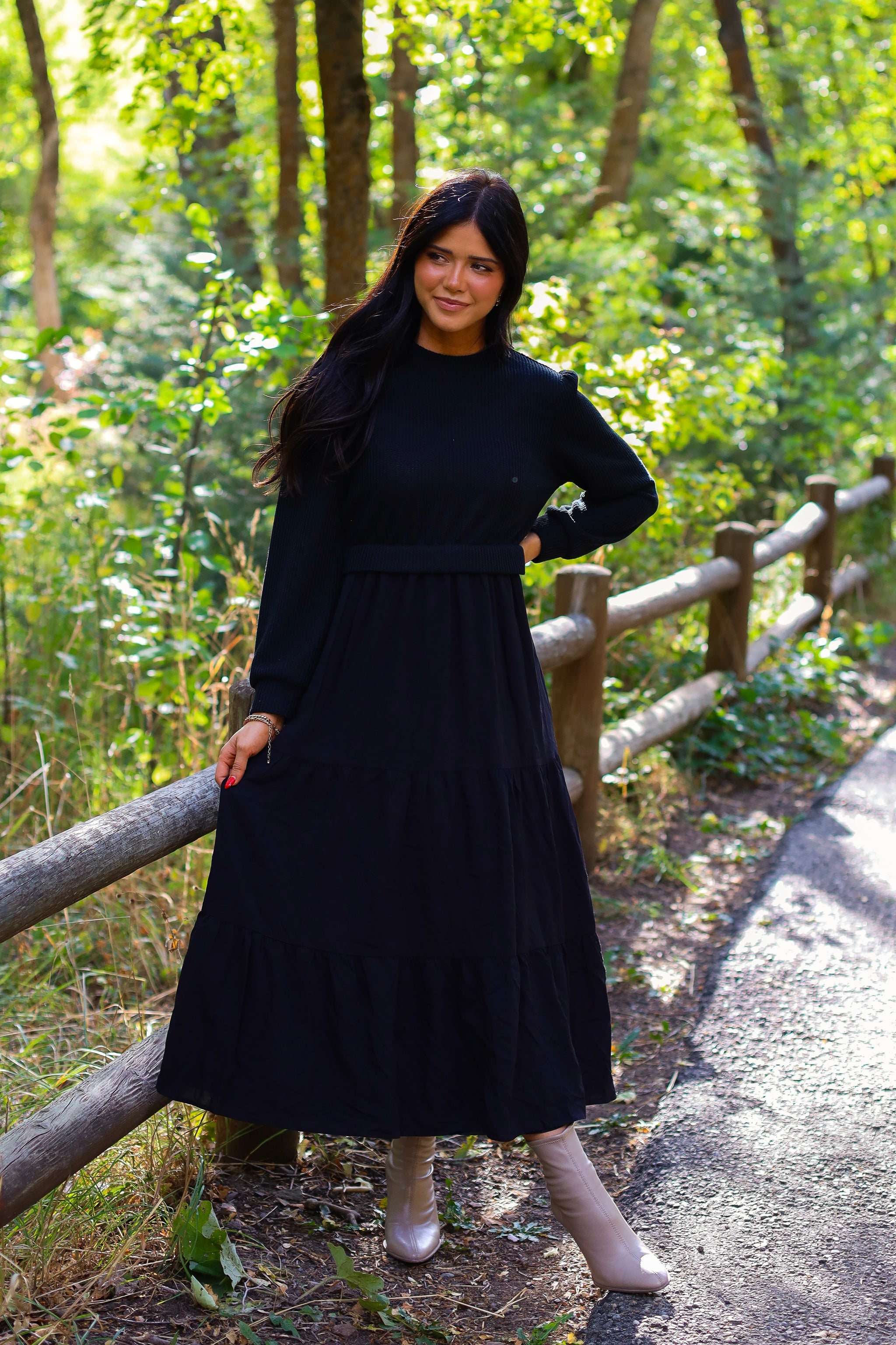 The Vivienne Modest Tiered Dress Midnight / XL