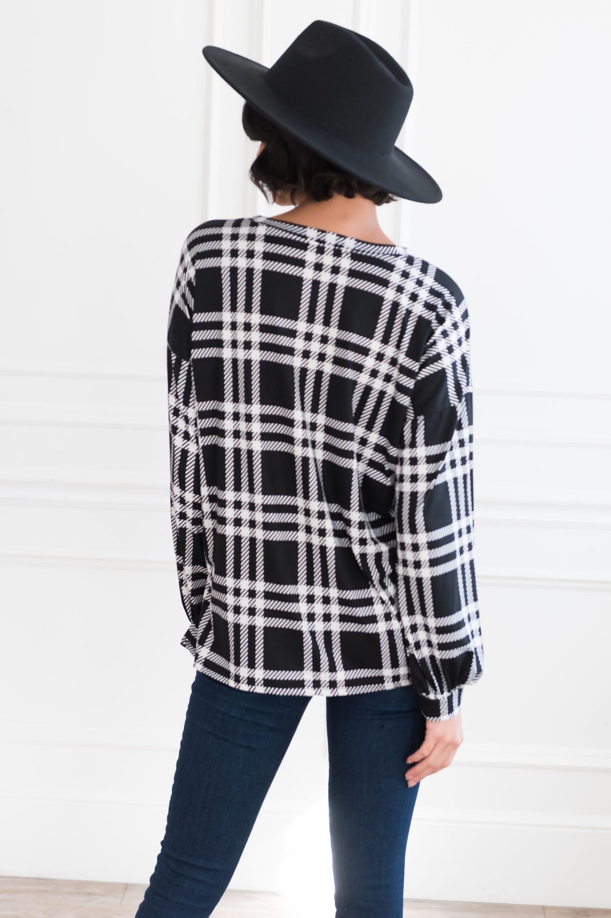 Simple & Sweet Modest Plaid Top Tops vendor-unknown