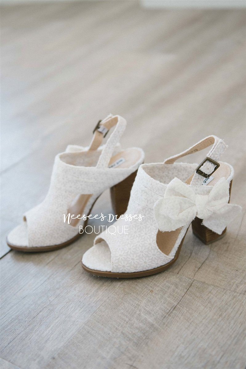 Haida White Lace Bow Sandals Accessories & Shoes vendor-unknown White 5.5