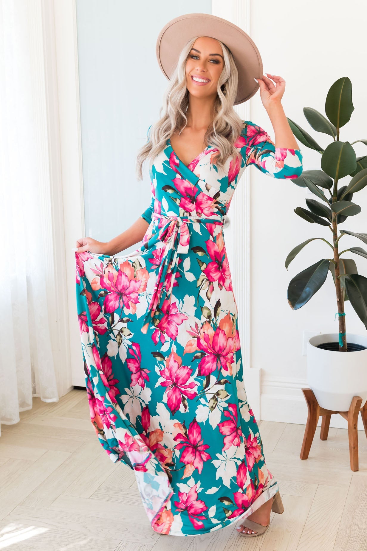 The Crystal NeeSee's Dresses