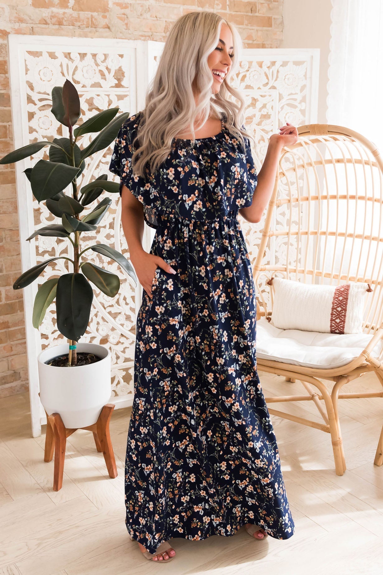 The Janee NeeSee's Dresses