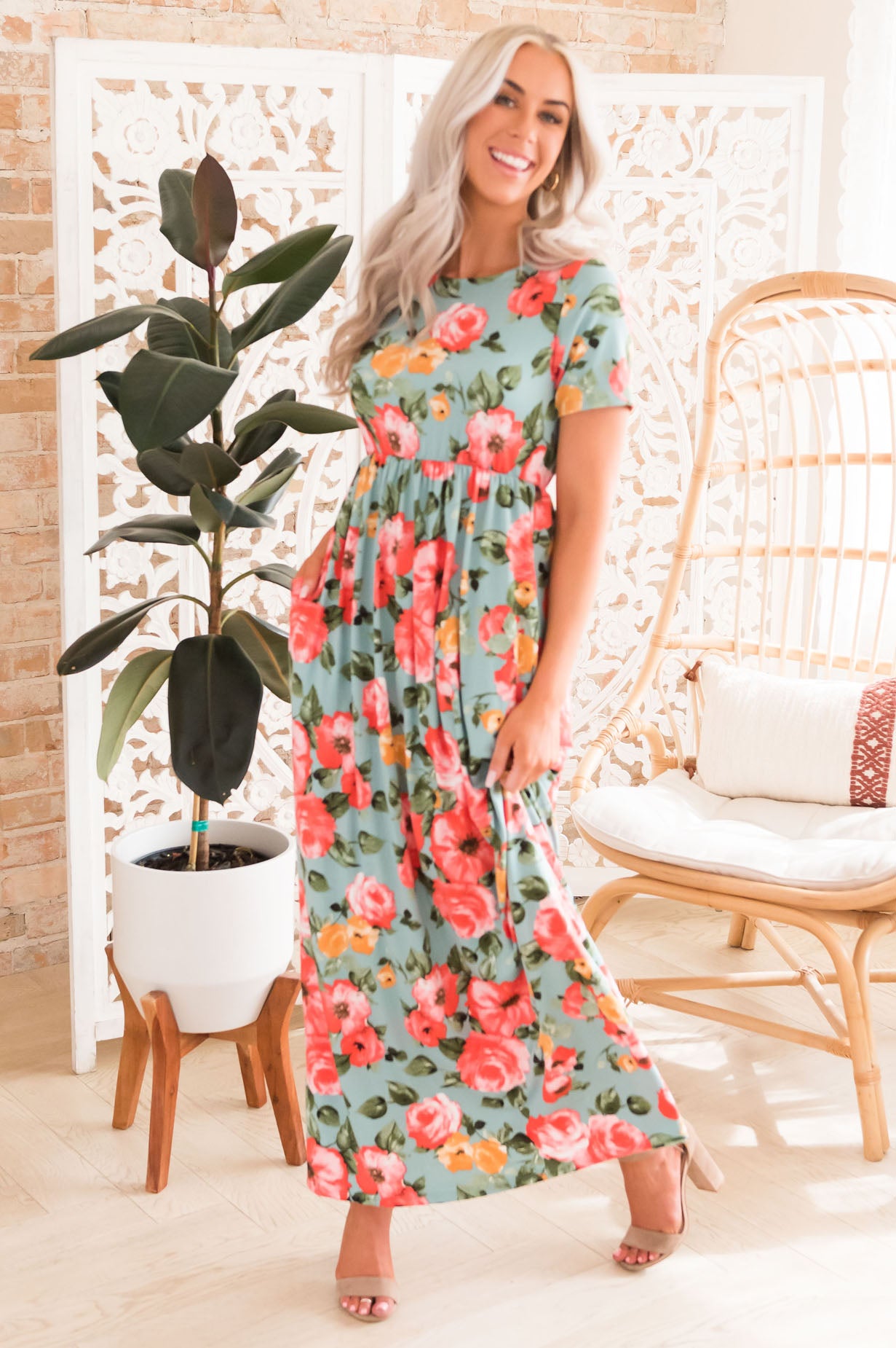 The Liza NeeSee's Dresses