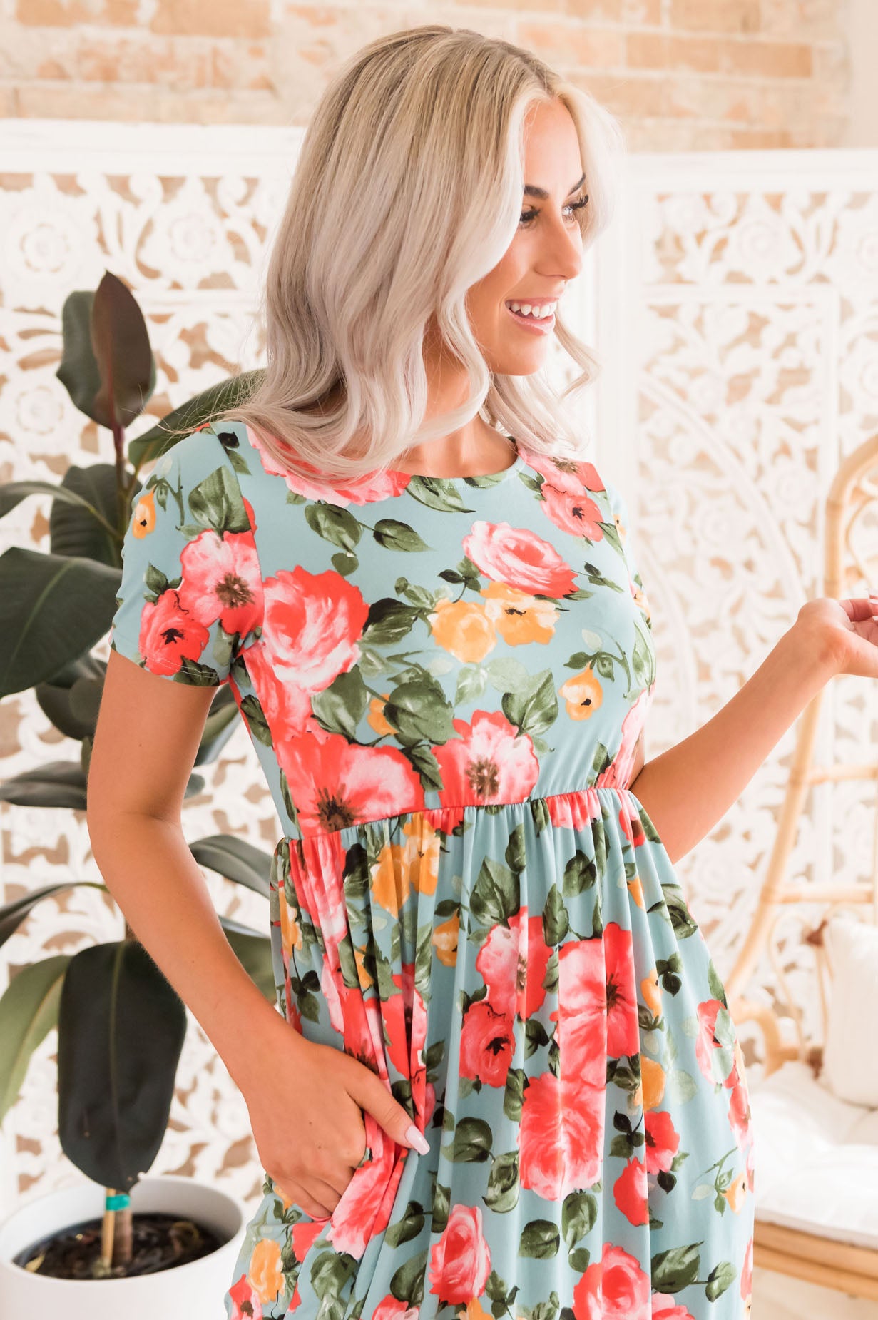 The Liza NeeSee's Dresses