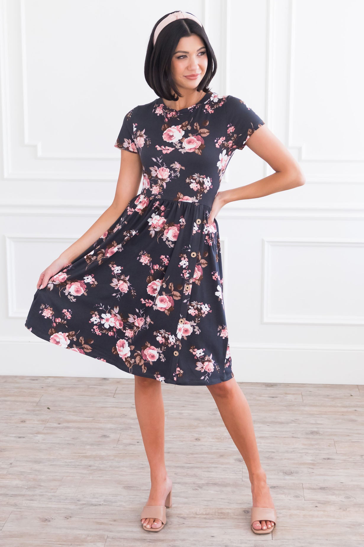 The Lindy NeeSee's Dresses