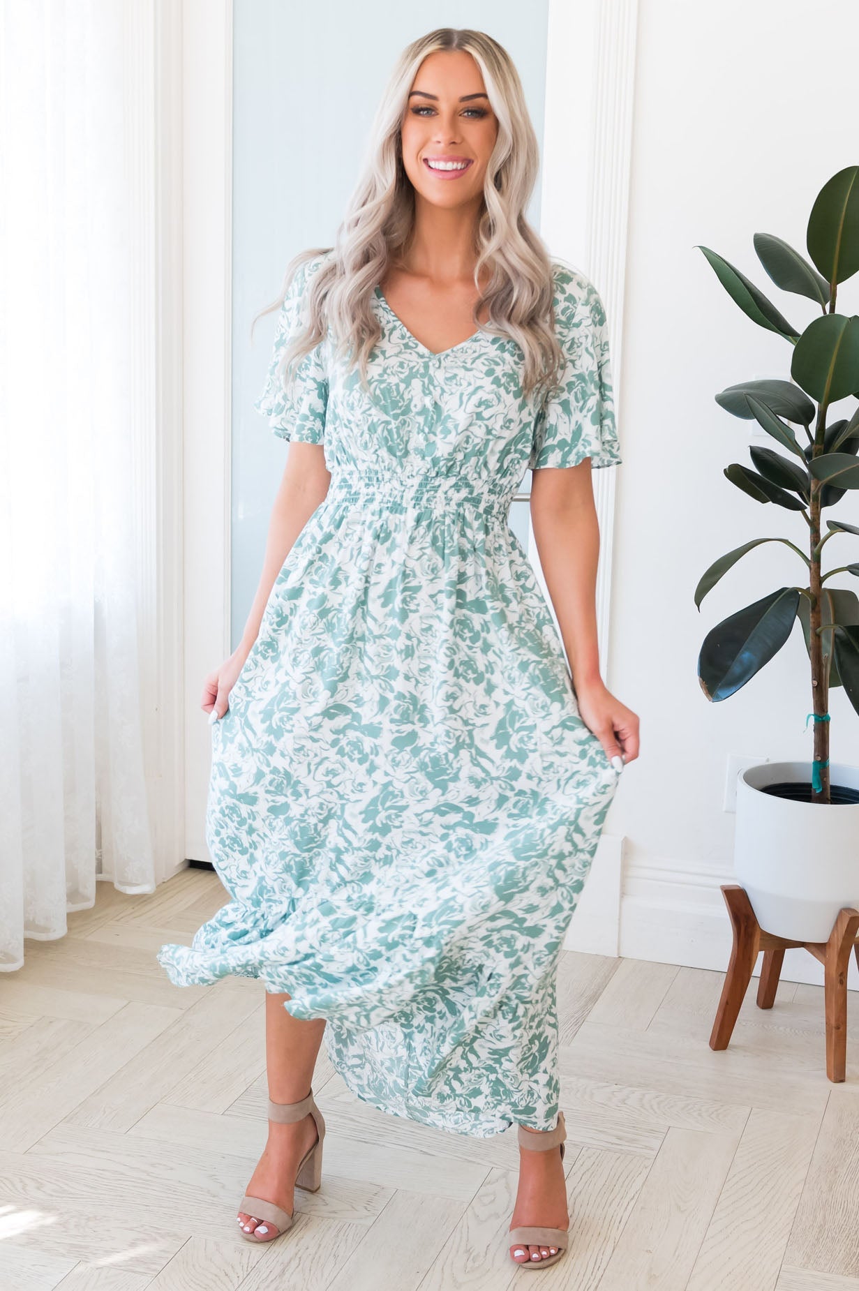 The Serabelle NeeSee's Dresses