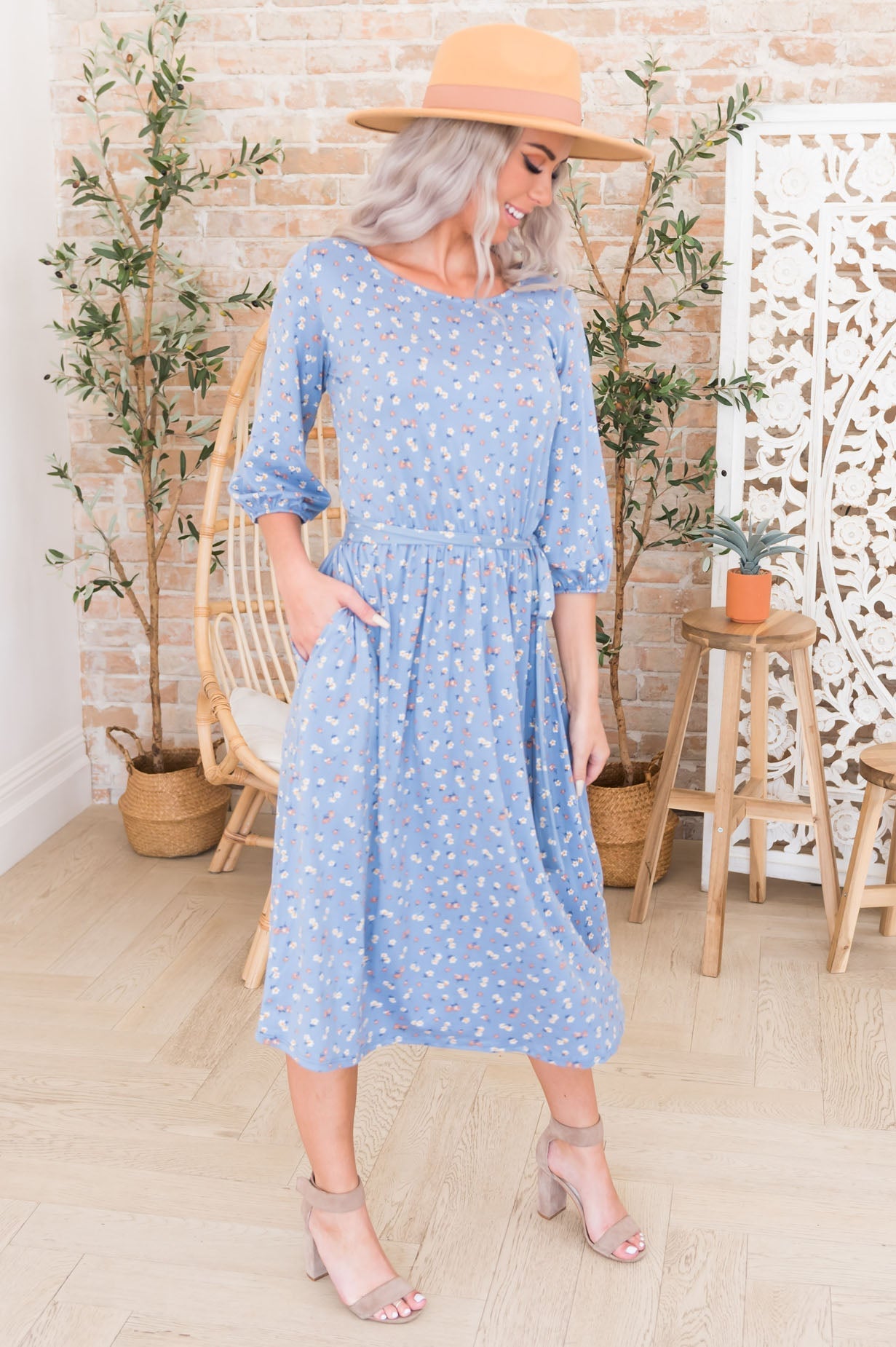 The Lisa Modest Dresses vendor-unknown