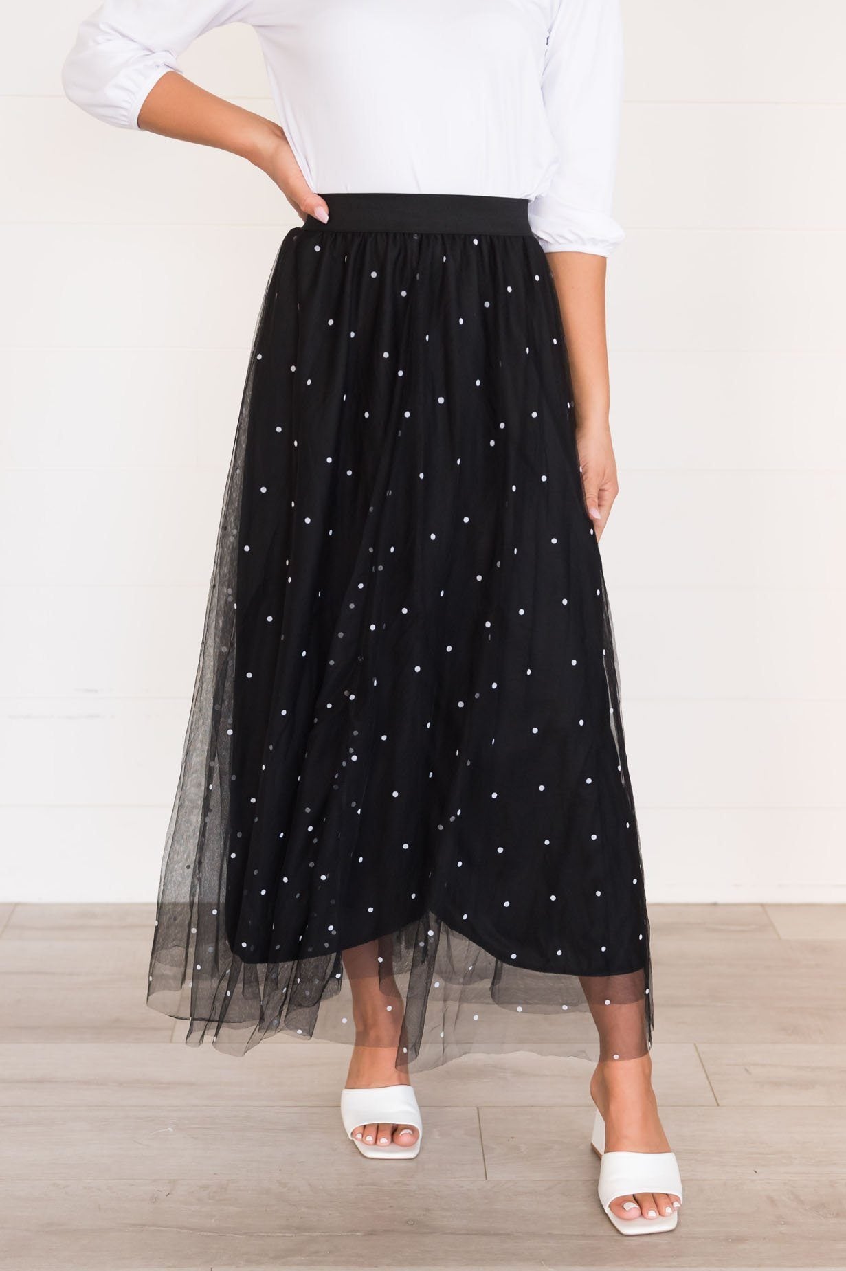 Twirl Away Modest Tulle Skirt Skirts NeeSee's Dresses