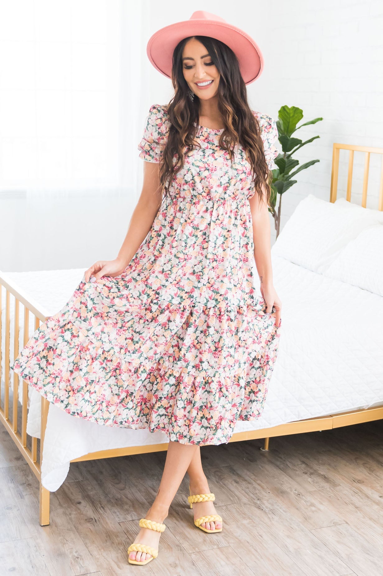 The Shonalee NeeSee's Dresses