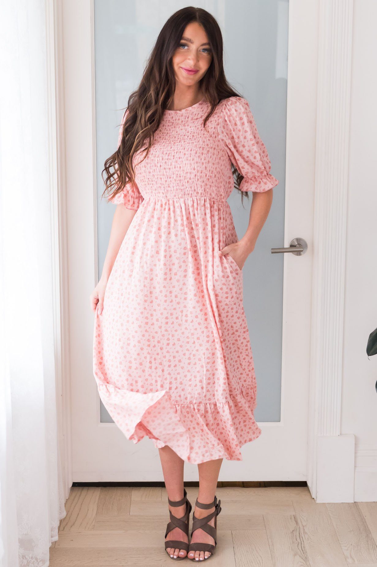 The Donavan NeeSee's Dresses