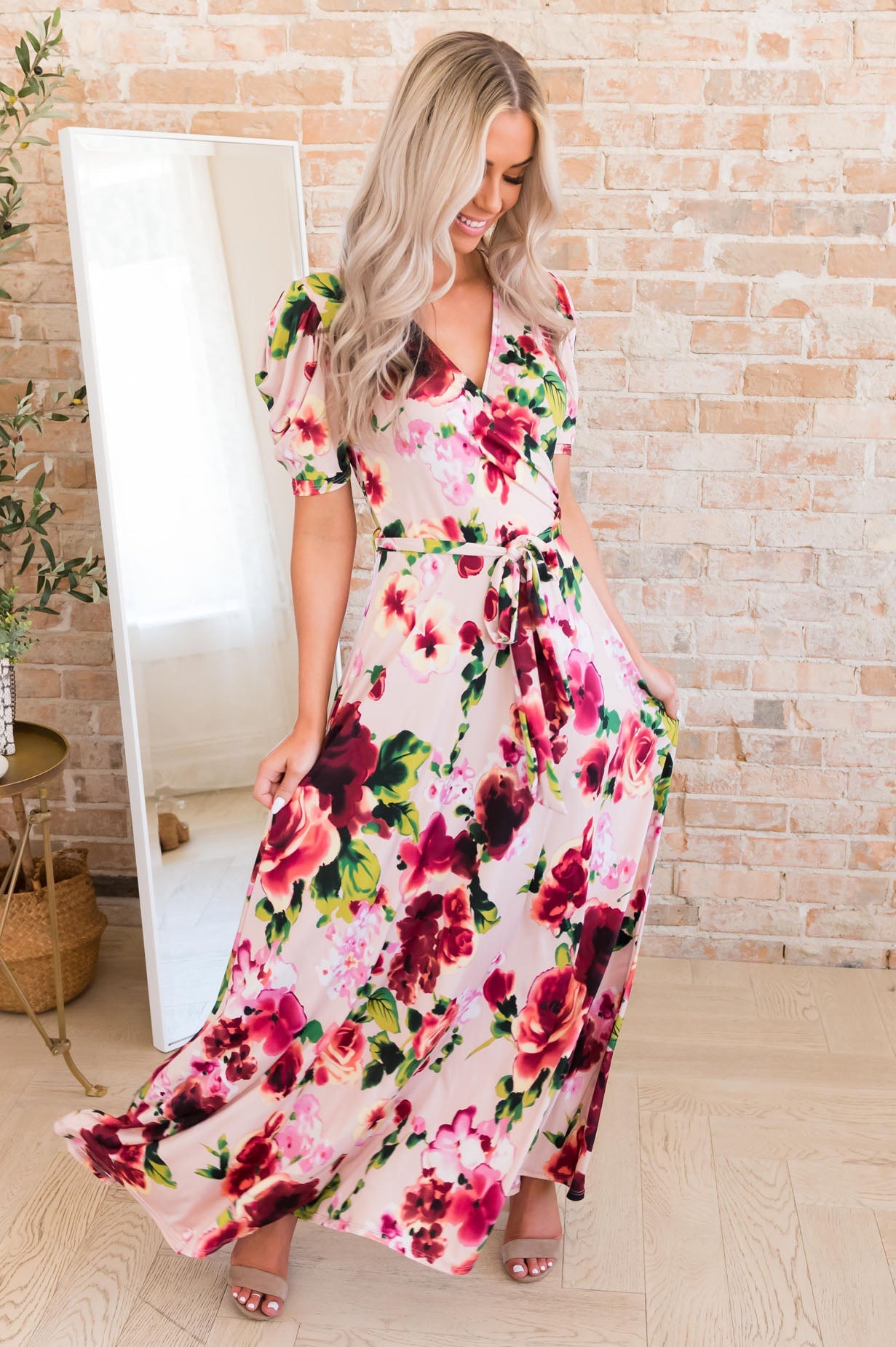 The Kyrstinn NeeSee's Dresses