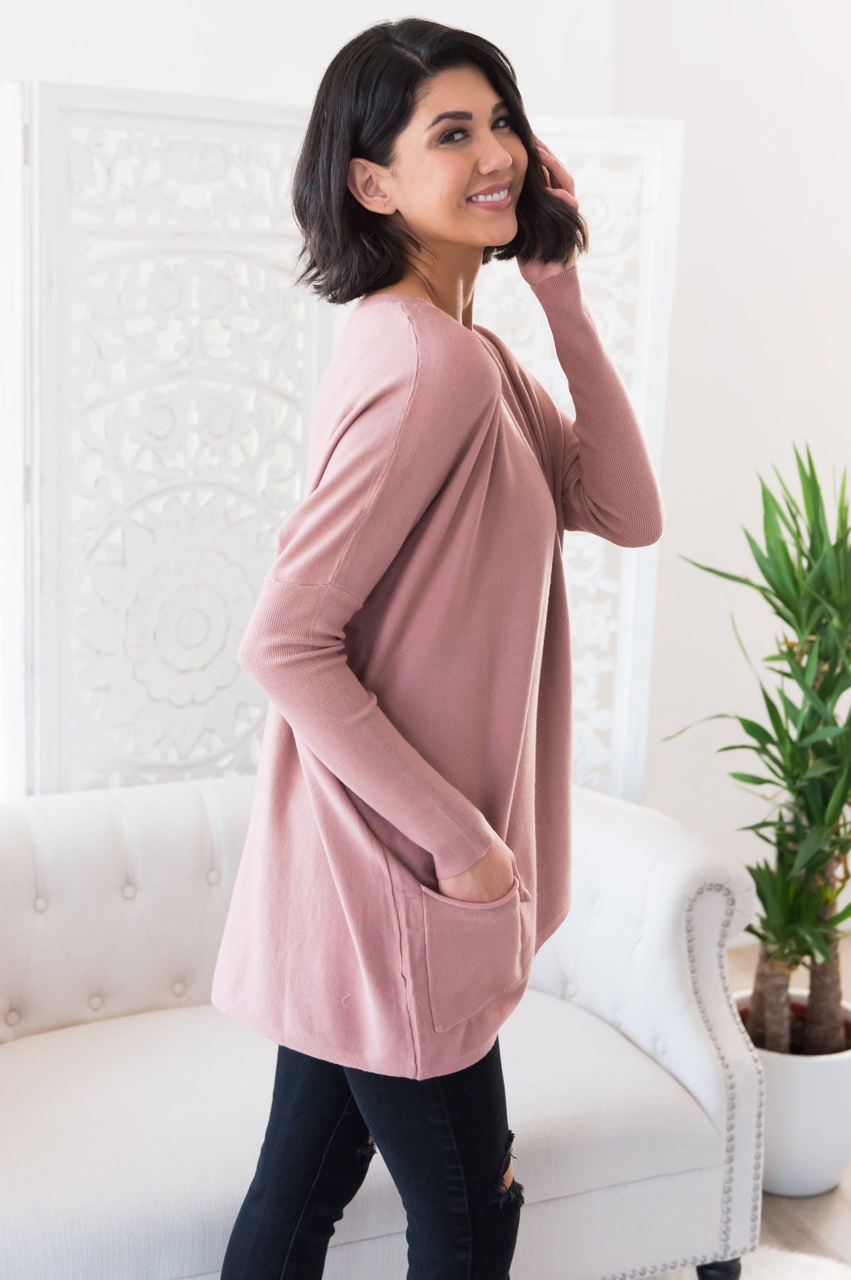 Casual Chic Modest Oversize Sweater Tops vendor-unknown