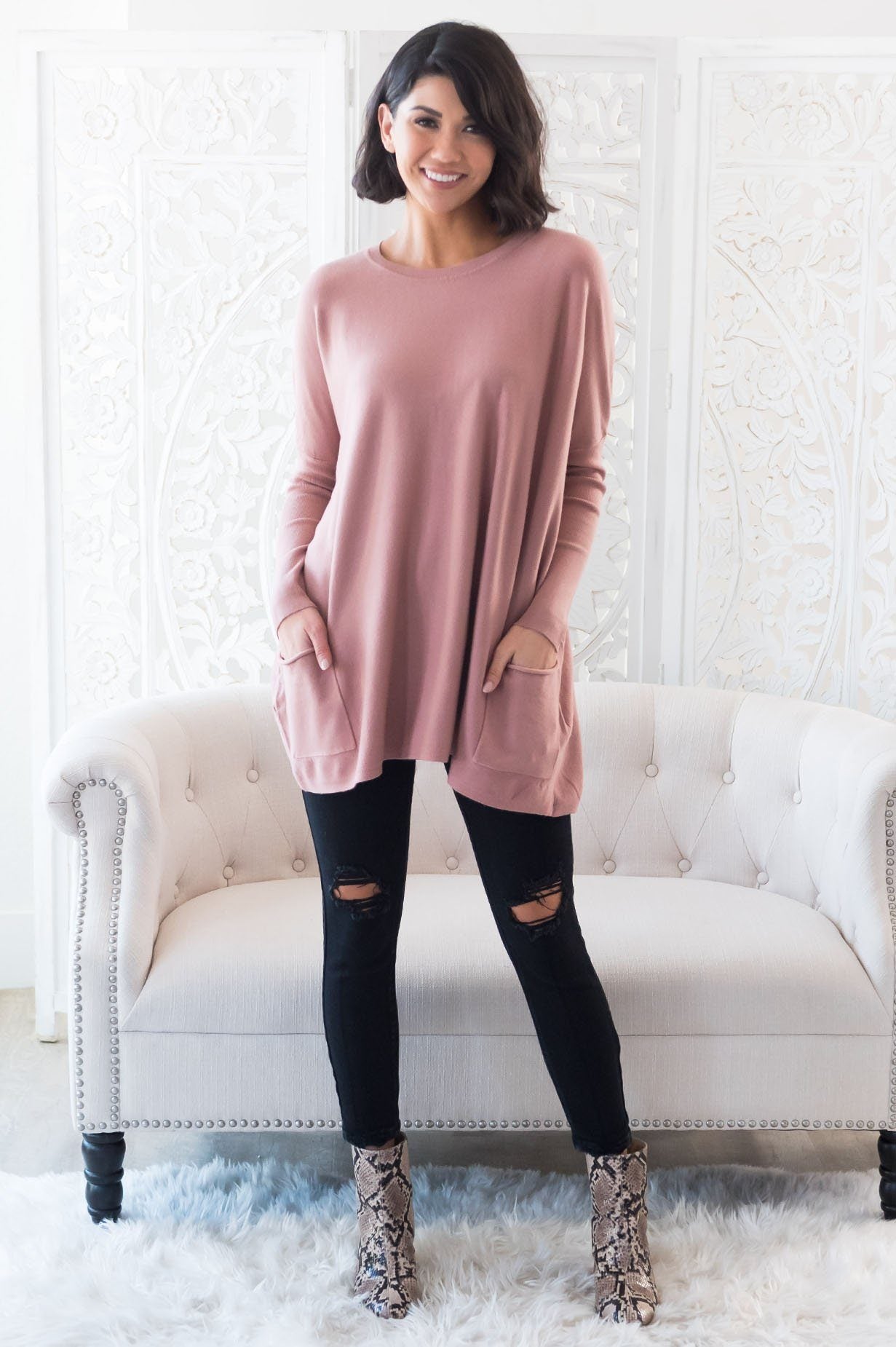 Casual Chic Modest Oversize Sweater Tops vendor-unknown