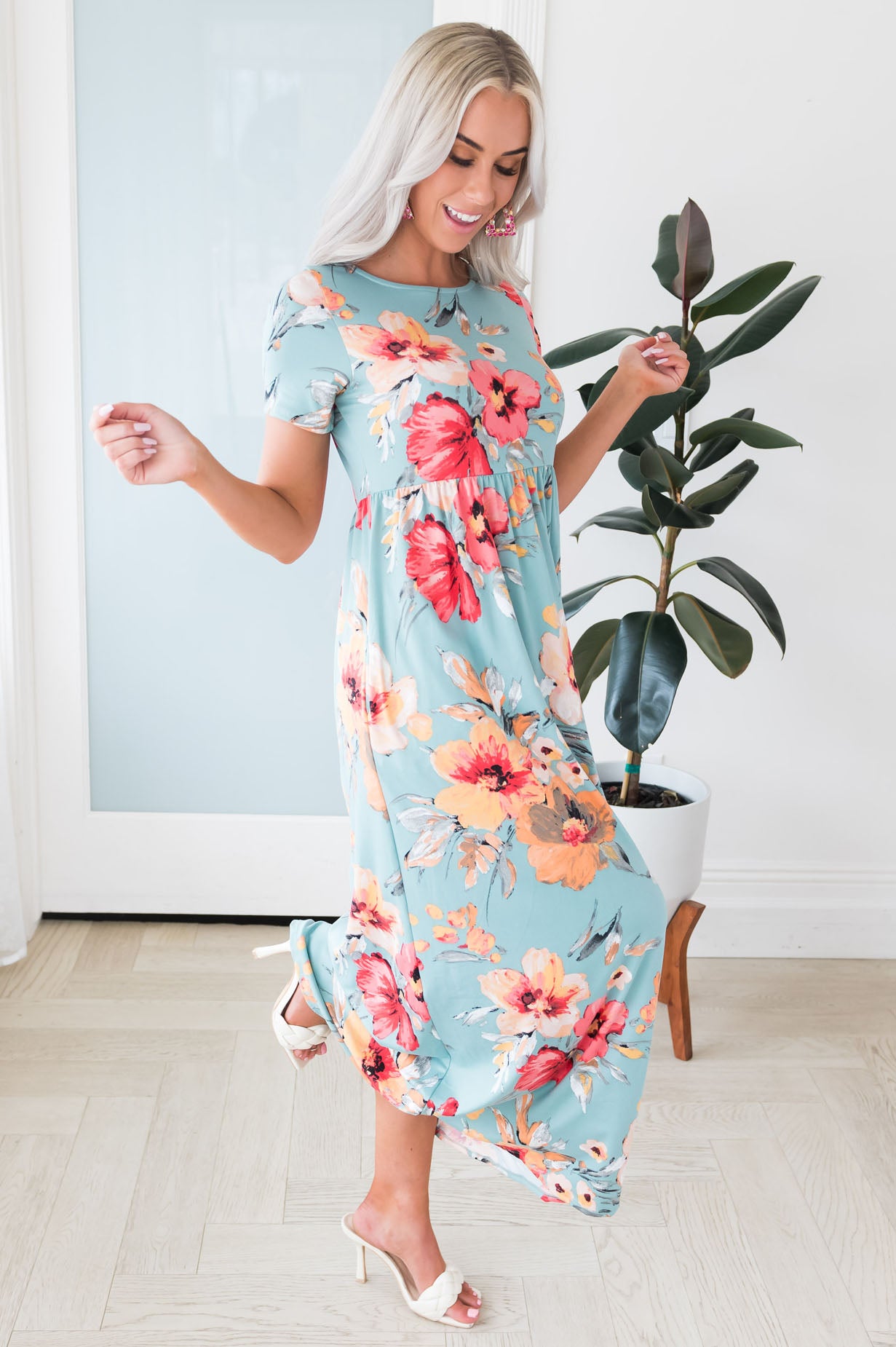 The Luna NeeSee's Dresses