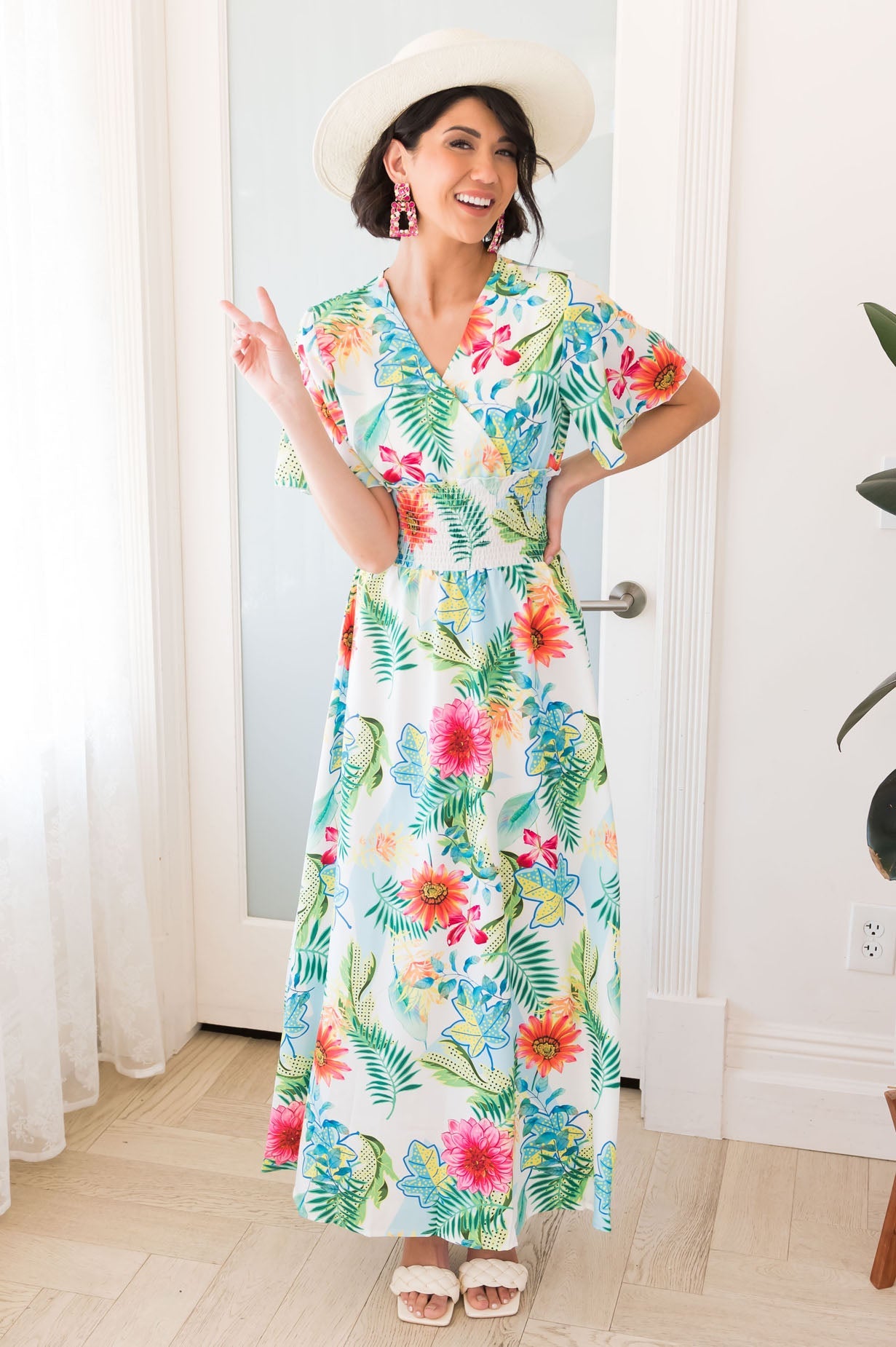 The Holly-Ann NeeSee's Dresses