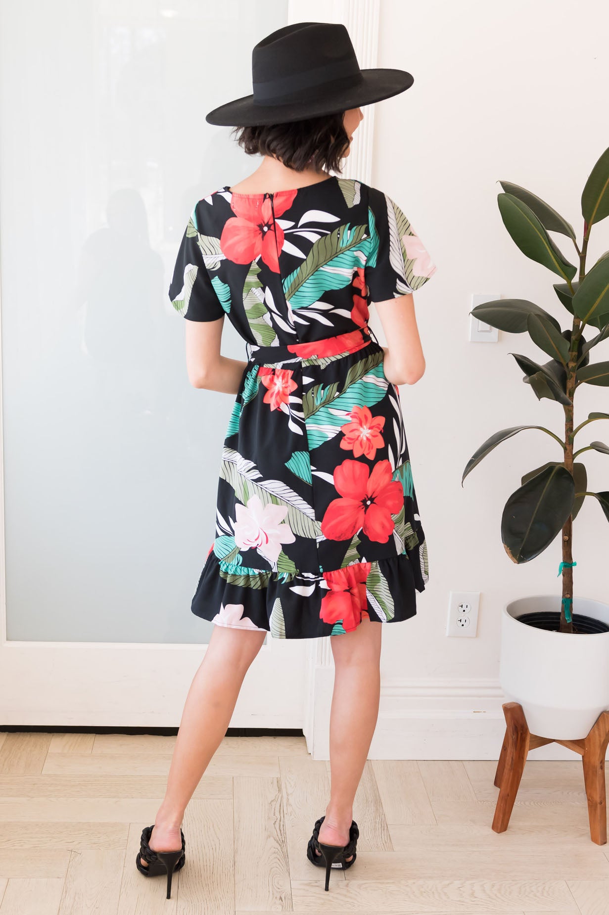 The Odelle NeeSee's Dresses