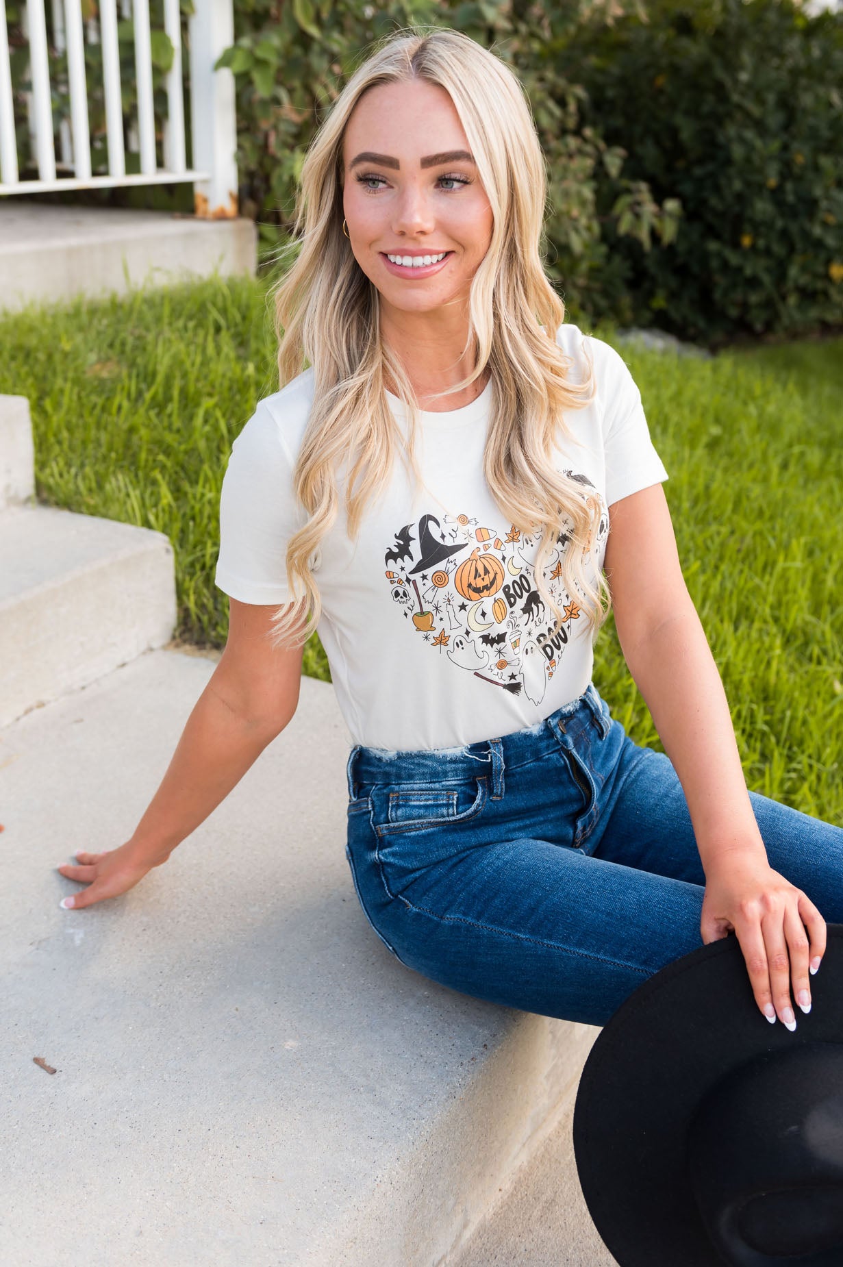 I Heart Halloween Modest Graphic Tee Modest Dresses vendor-unknown