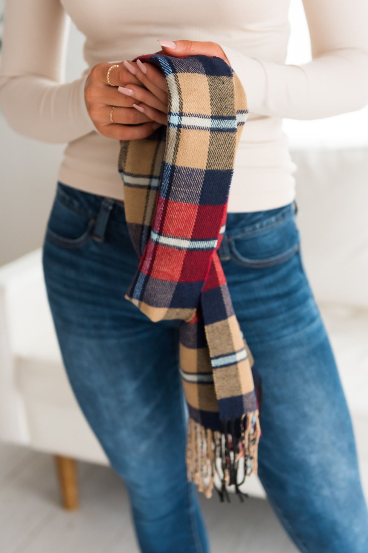 Cozy & Stylish Fringed Edge Scarf Accessories & Shoes Leto Accessories