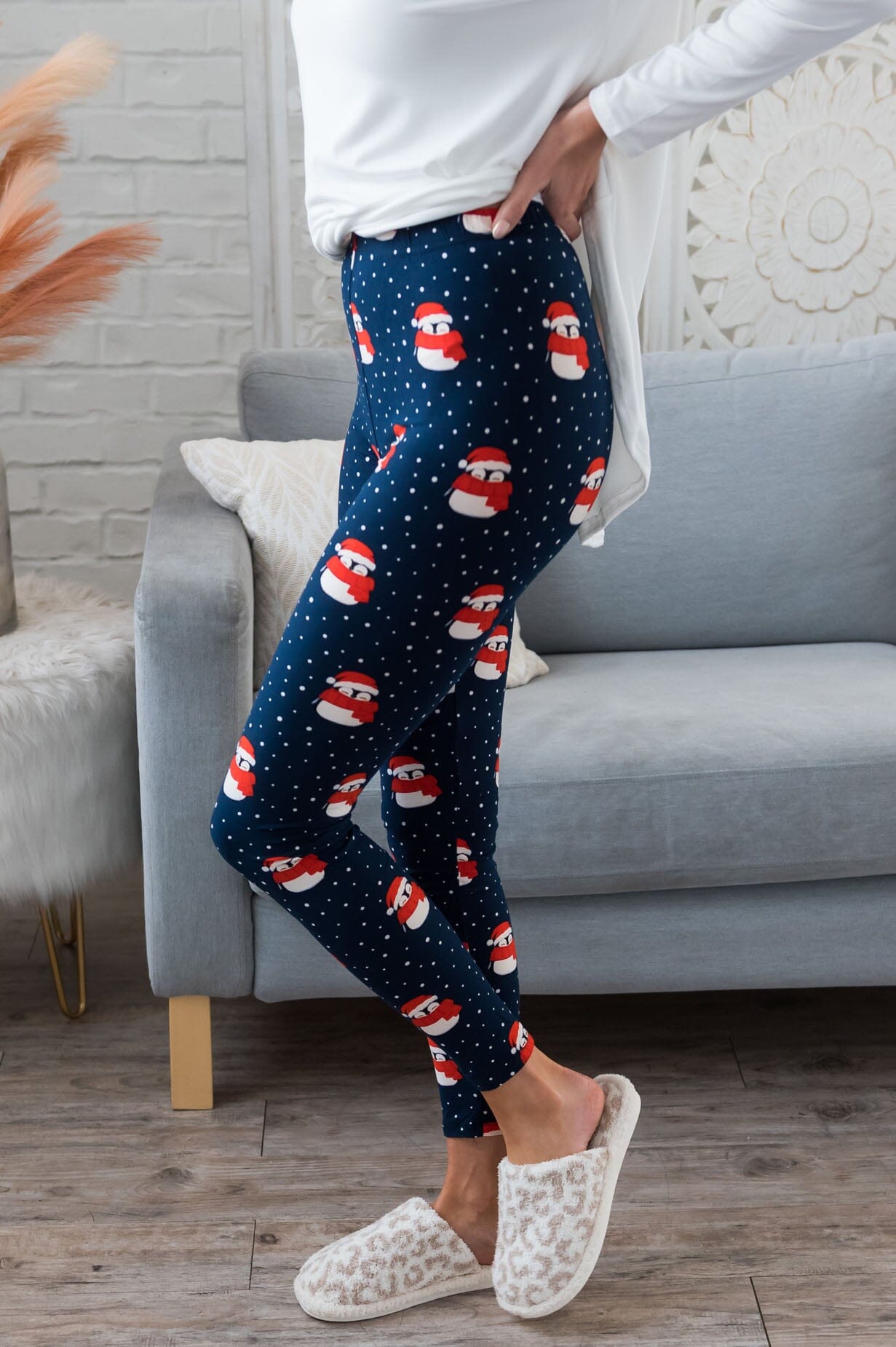 Penguin Cutie Christmas Leggings Accessories & Shoes vendor-unknown