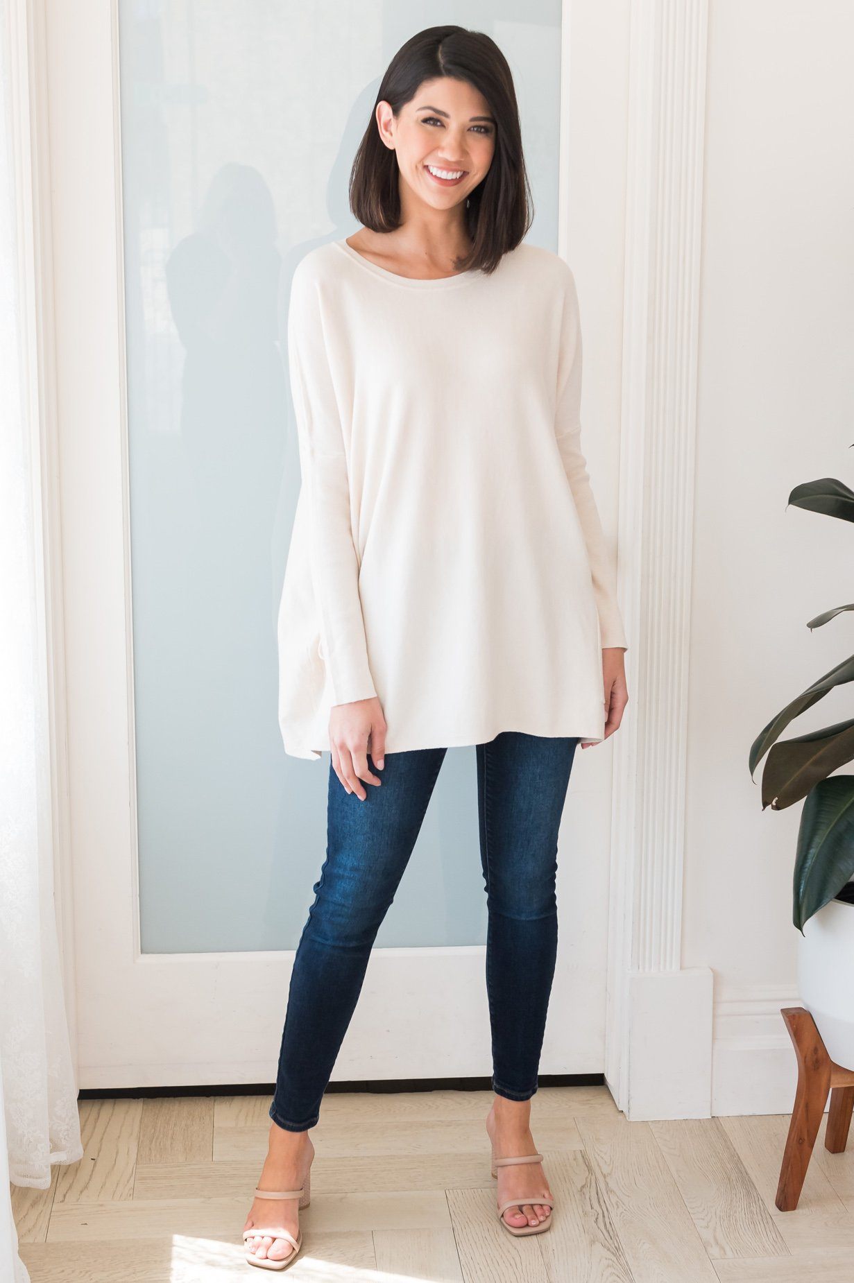 Casual Chic Modest Oversize Sweater Tops vendor-unknown