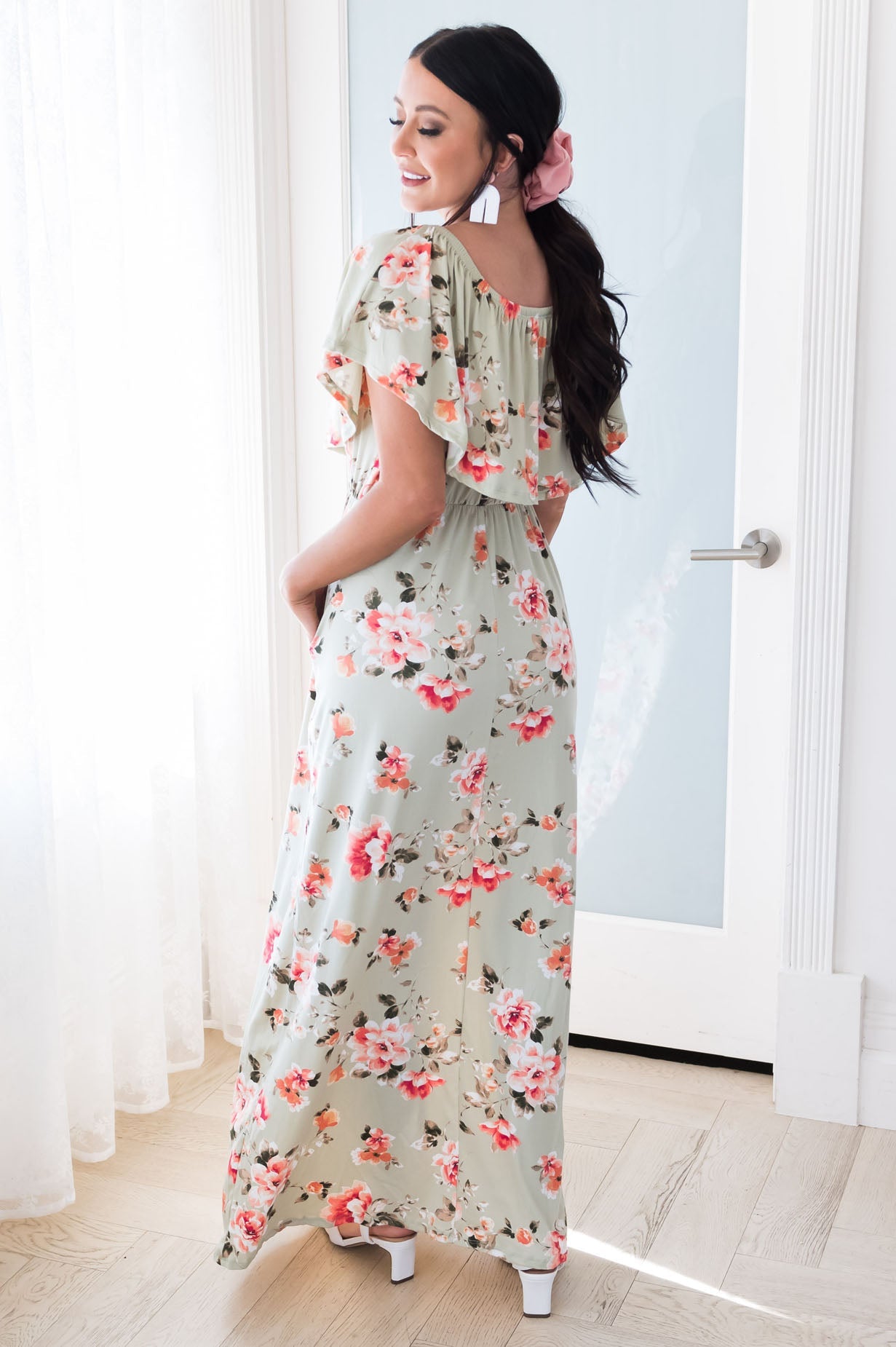 The Janee NeeSee's Dresses