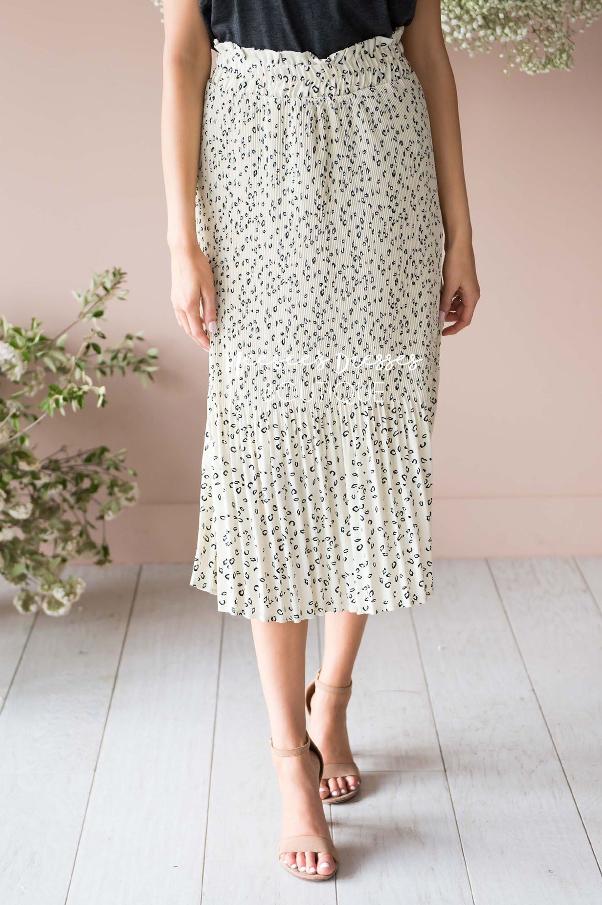 On The Catwalk Leopard Print Skirt Modest Dresses vendor-unknown