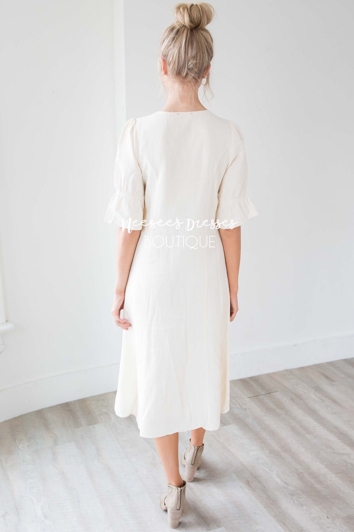 The Leslie Modest Dresses vendor-unknown