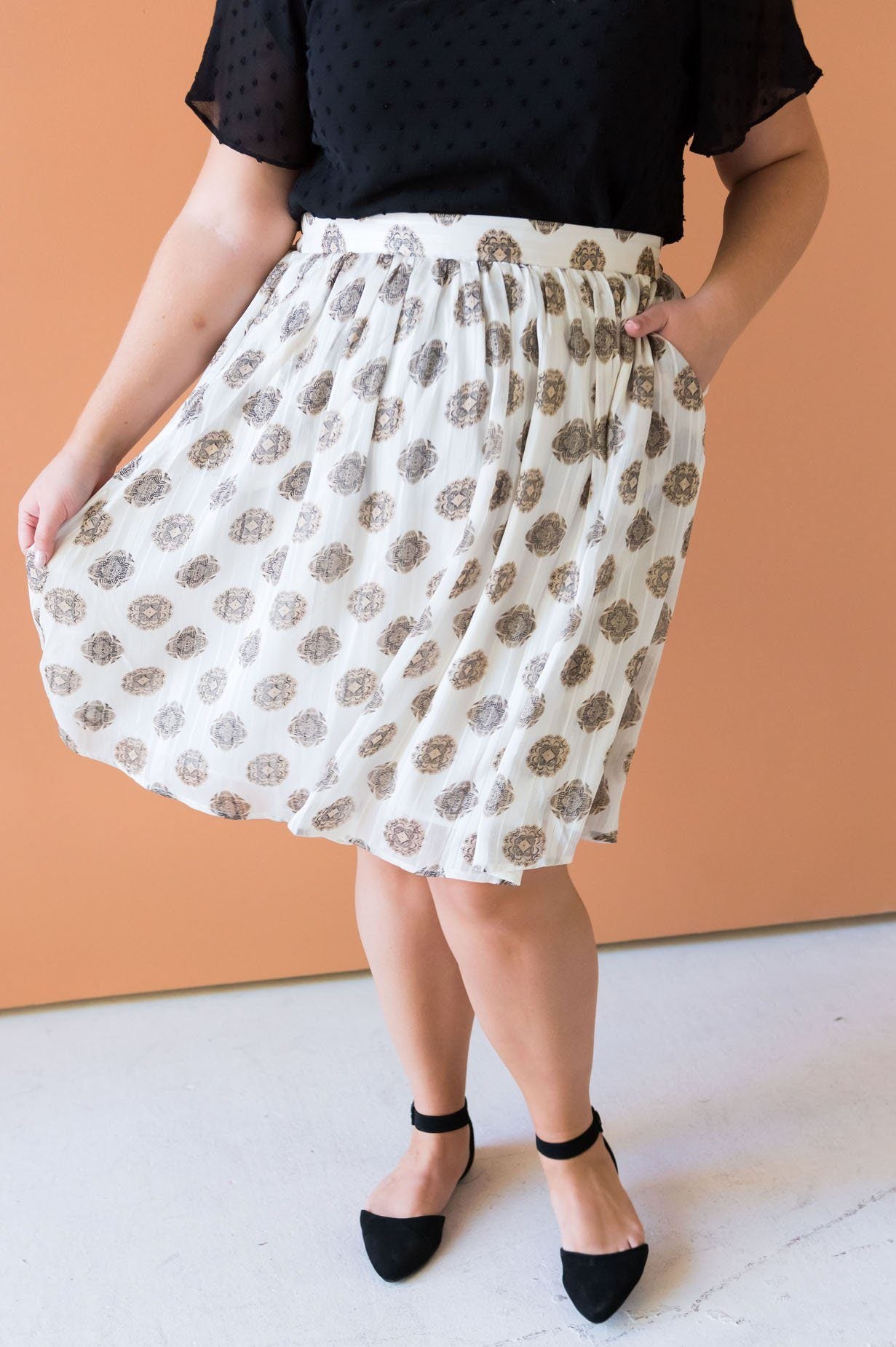 Cream Medallion Chiffon Skirt Skirts vendor-unknown