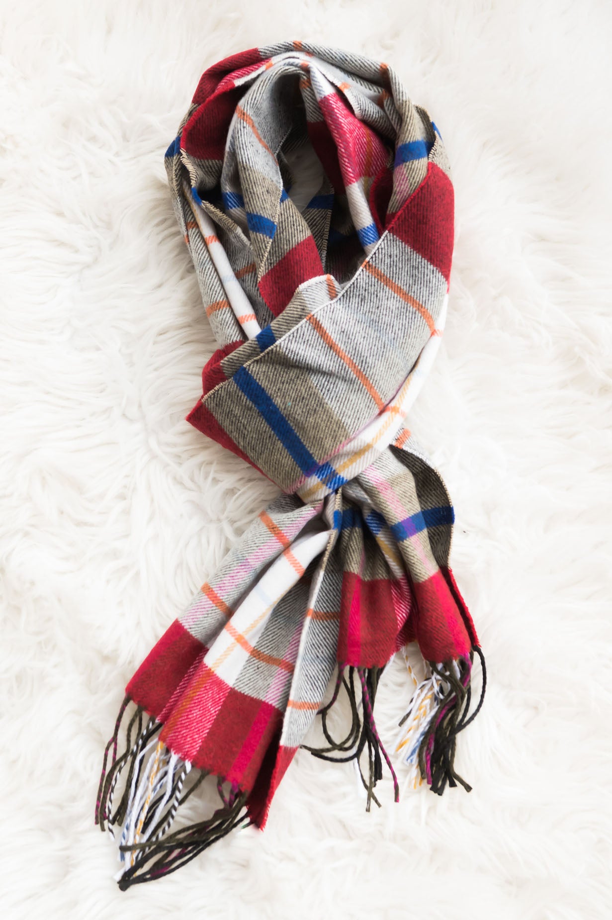 Cozy & Stylish Fringed Edge Scarf Accessories & Shoes Leto Accessories