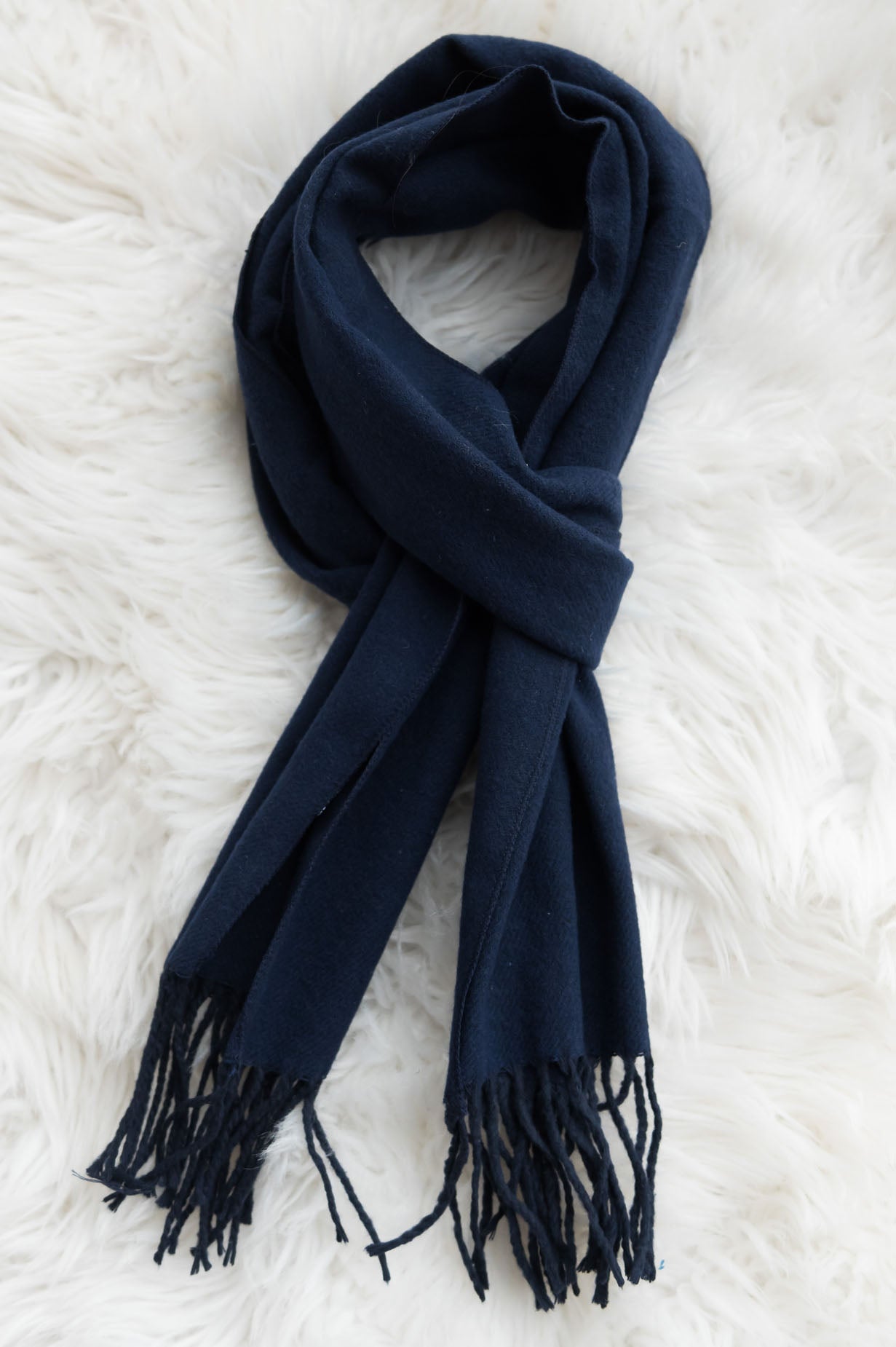 Cozy & Stylish Fringed Edge Scarf Accessories & Shoes Leto Accessories