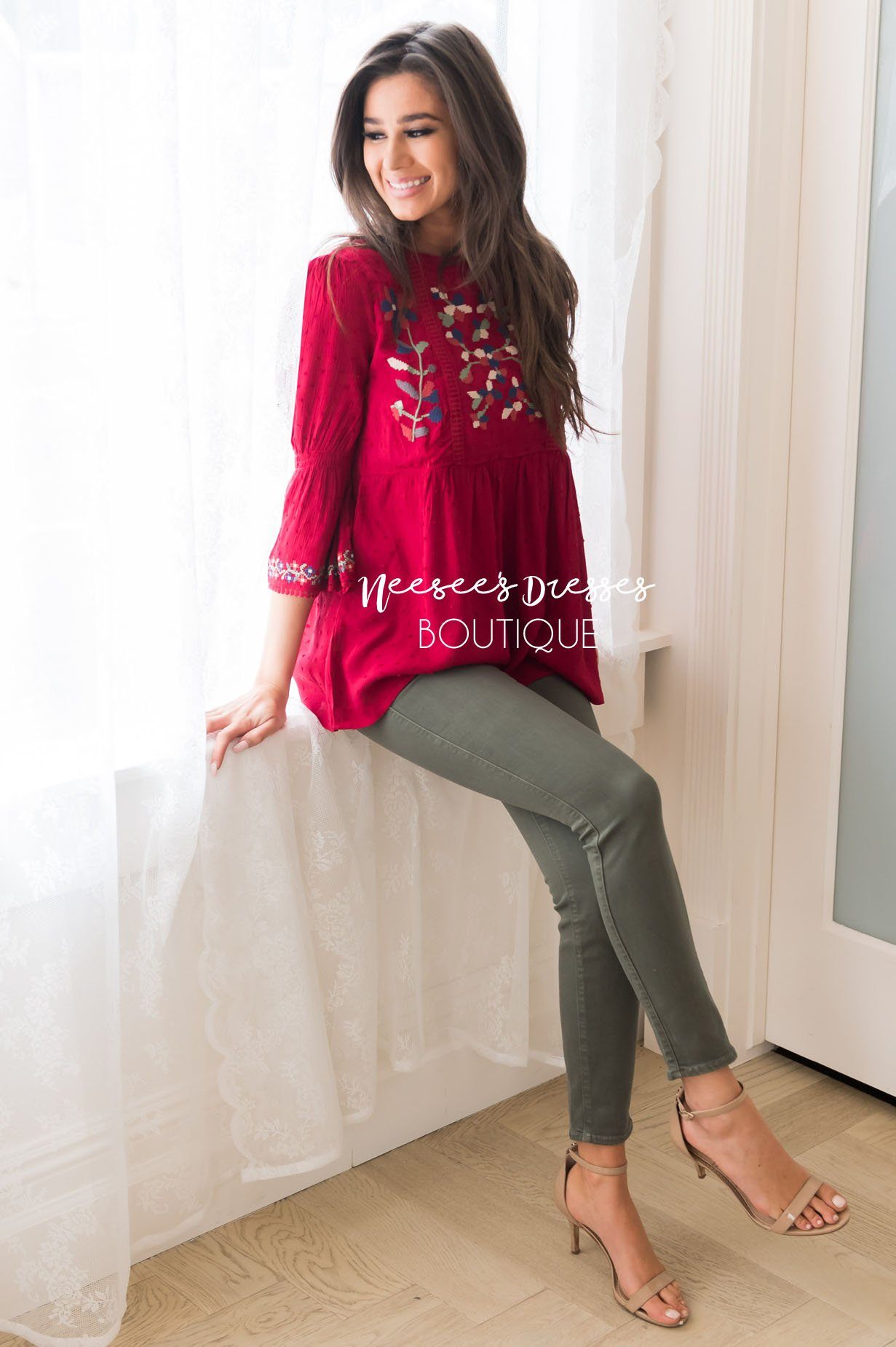 Looking Up Modest Embroidered Blouse Tops vendor-unknown