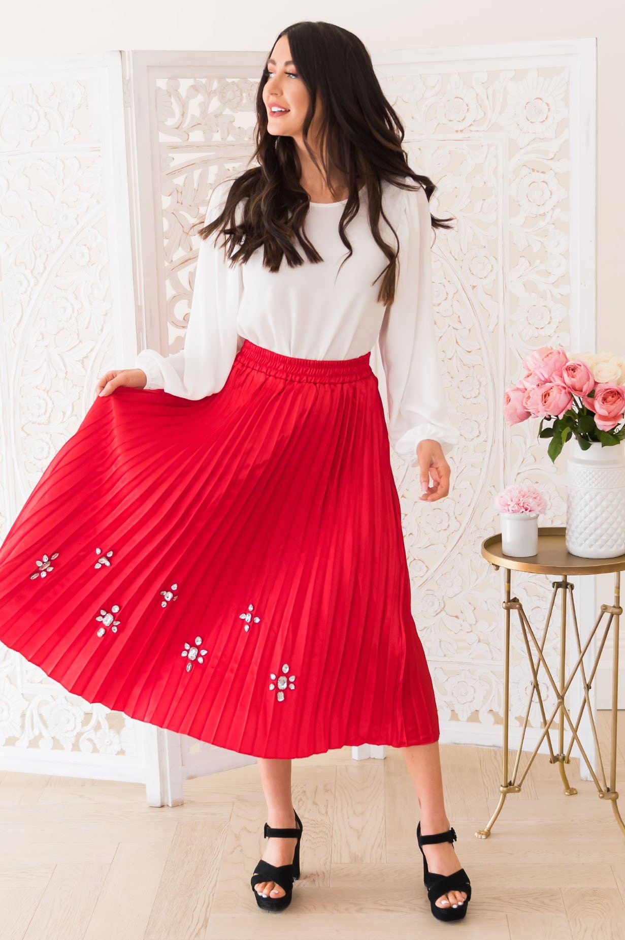 Glamour Girl Modest Pleat Skirt NeeSee's Dresses