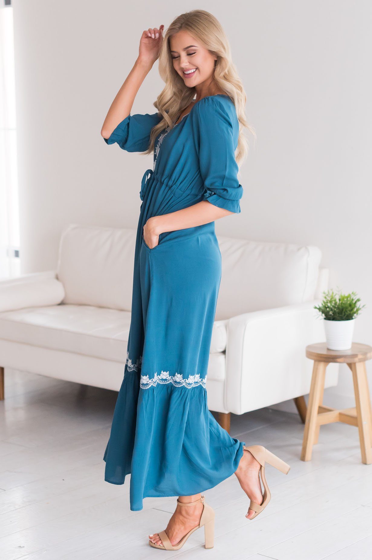 The Sonnie Modest Dresses vendor-unknown