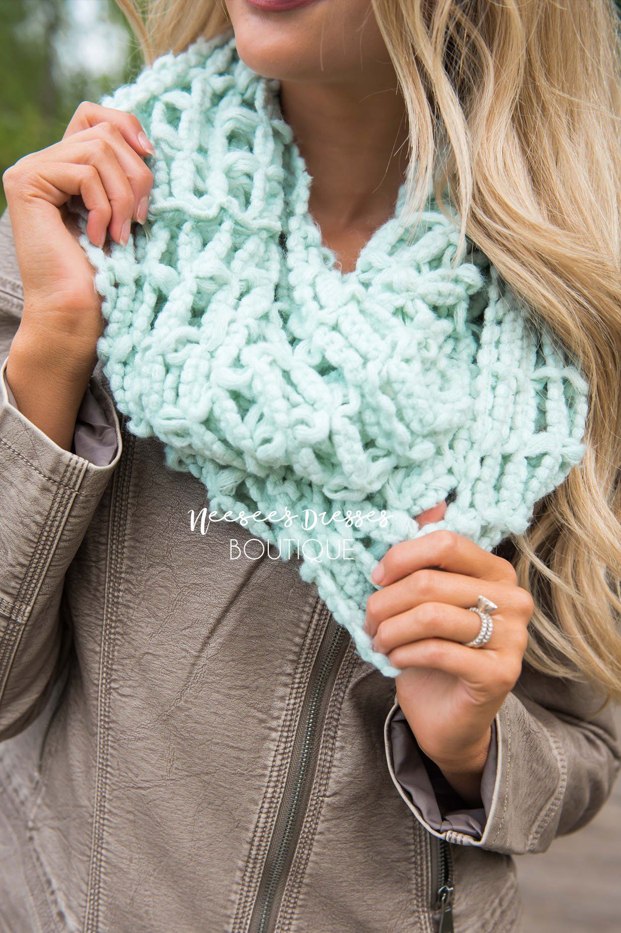 Cuddle Bug Lattice Infinity Scarf Accessories & Shoes Hana