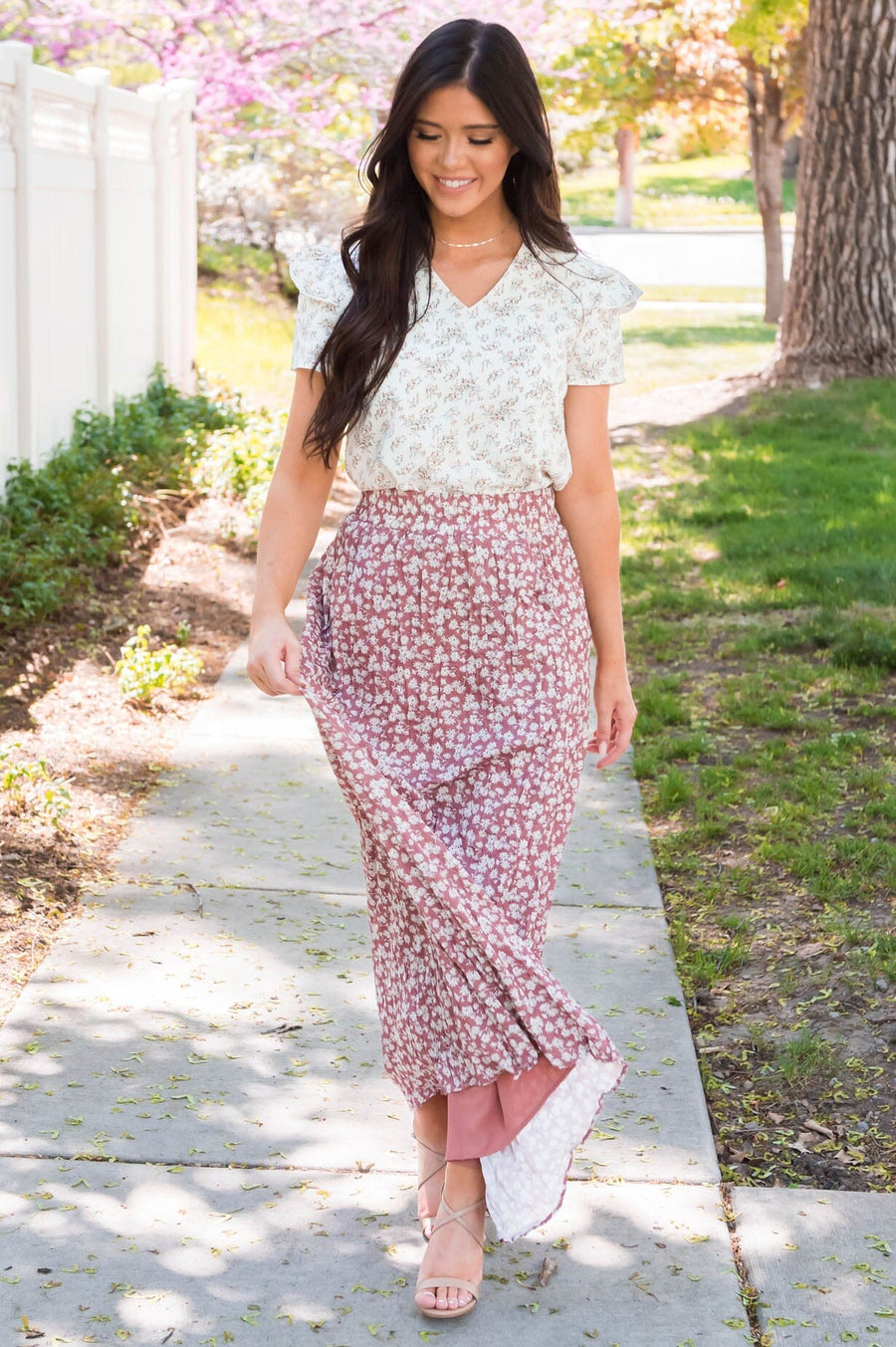 Ditzy Floral Textured Maxi Skirt Modest Dresses vendor-unknown 