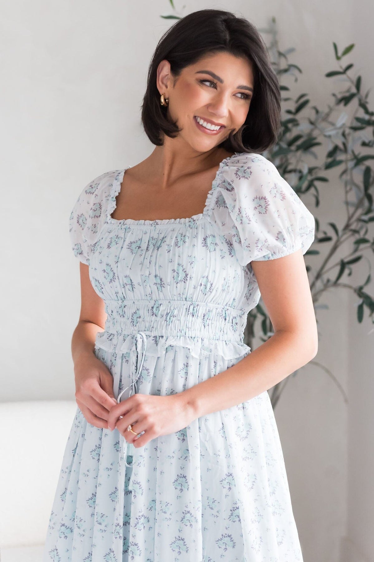 The Elowyn Modest Floral dress - NeeSee's Dresses