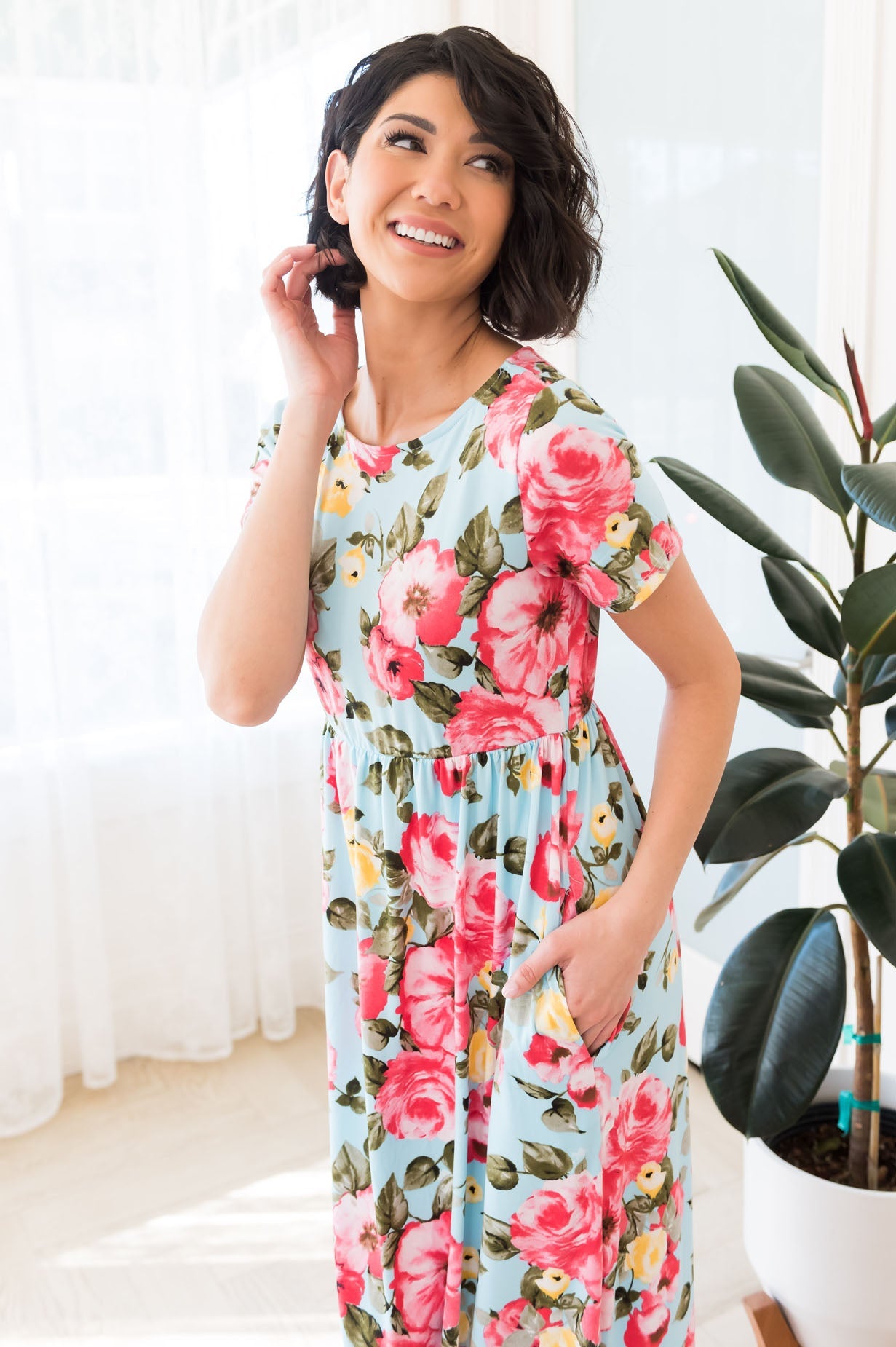 The Liza NeeSee's Dresses 