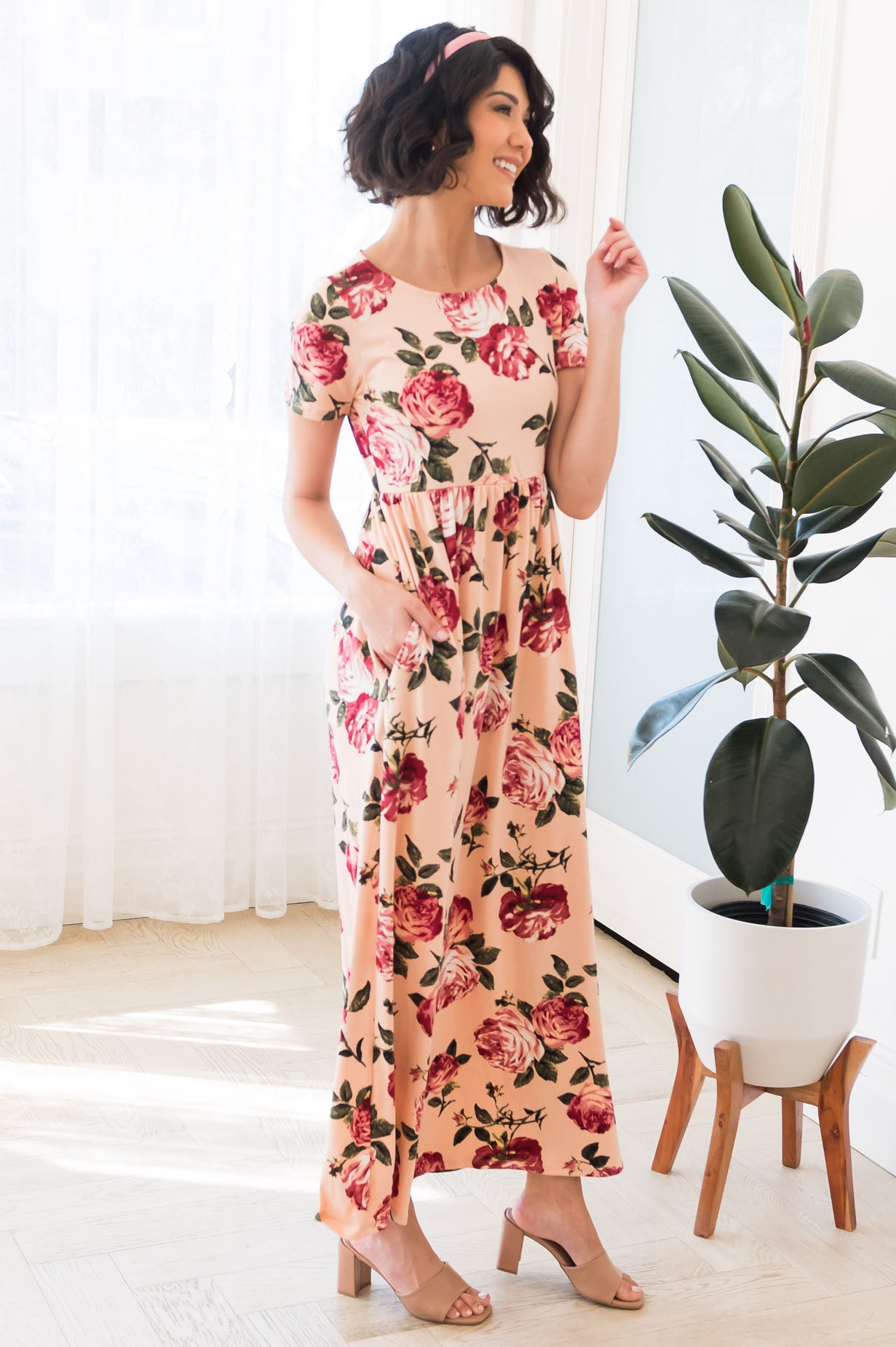 The Liza NeeSee's Dresses 