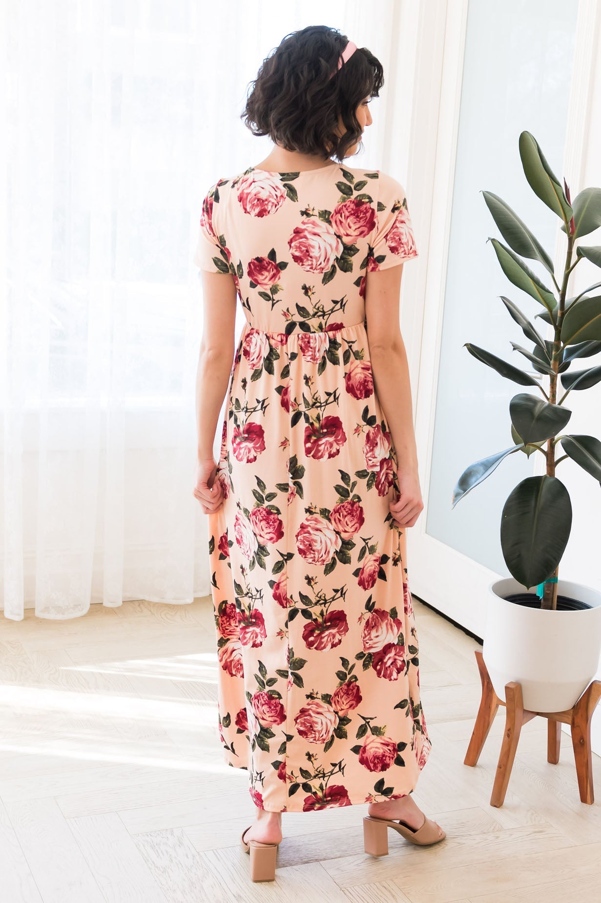 The Liza NeeSee's Dresses 