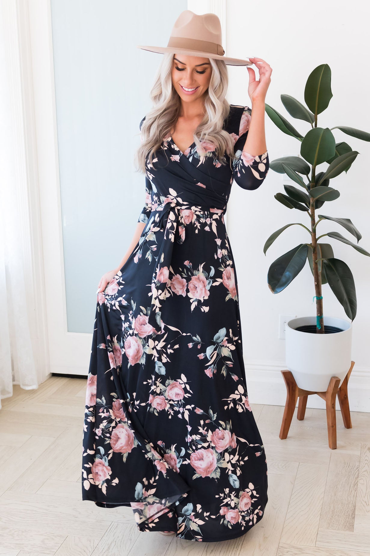 The Crystal NeeSee's Dresses 