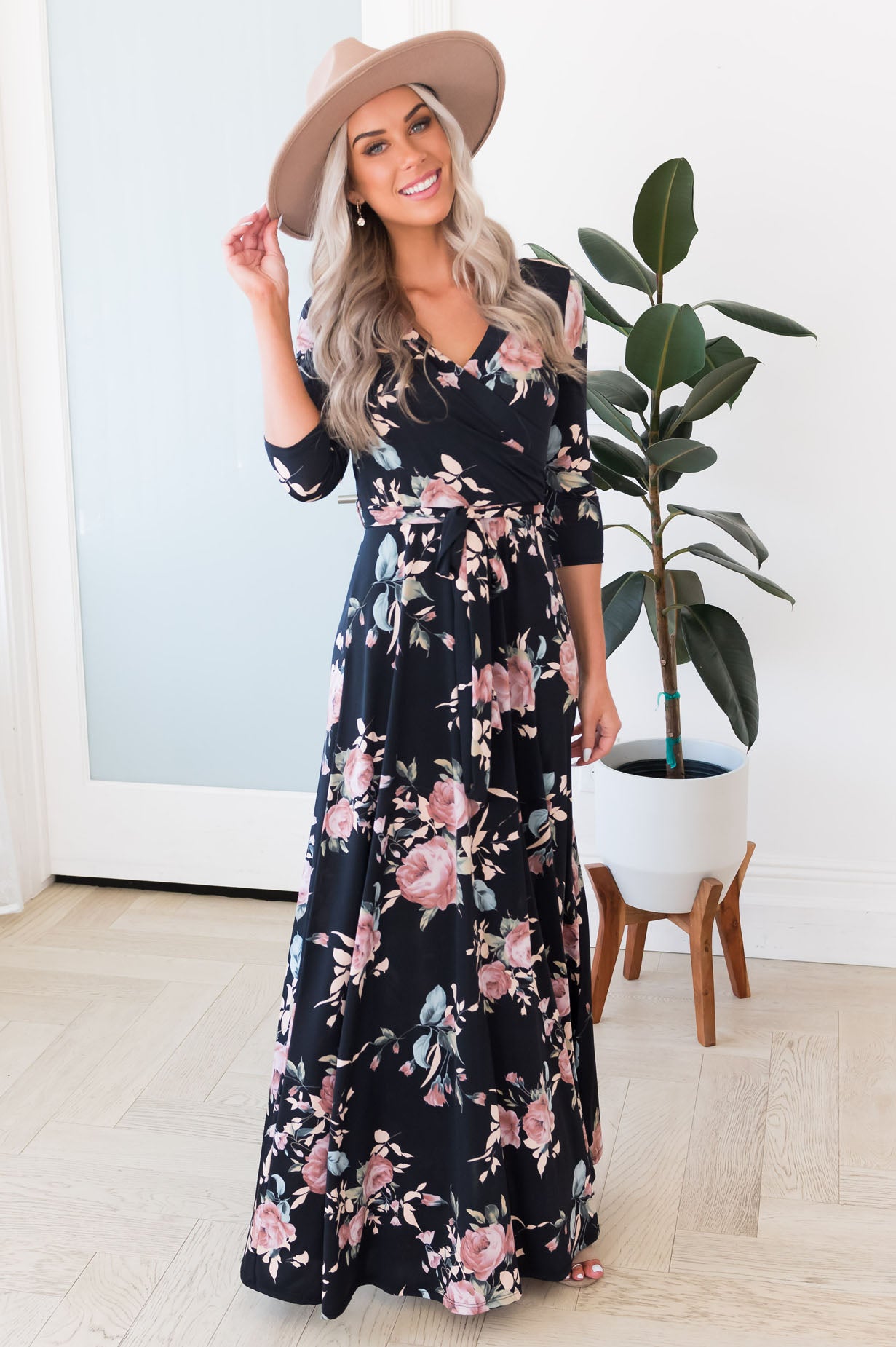 The Crystal NeeSee's Dresses 