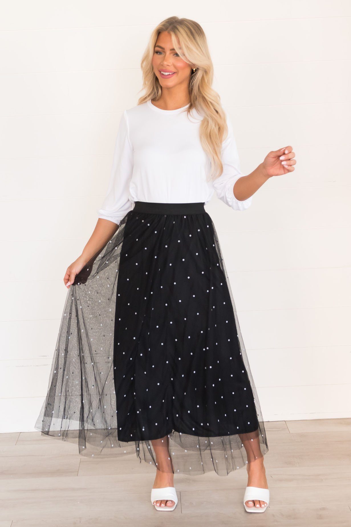 Twirl Away Modest Tulle Skirt Skirts NeeSee's Dresses 