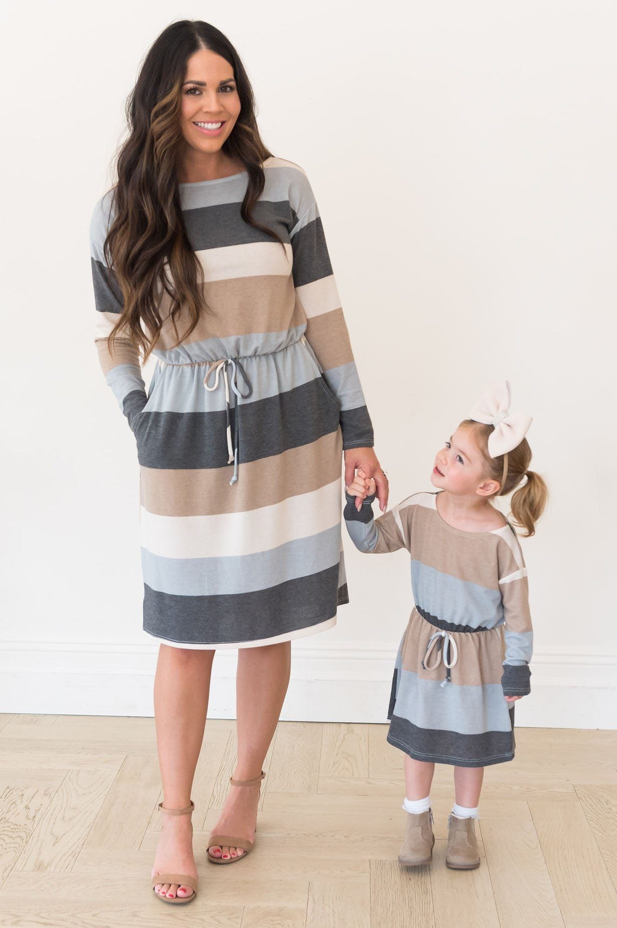 The Long Sleeve Kia Modest Dresses vendor-unknown 